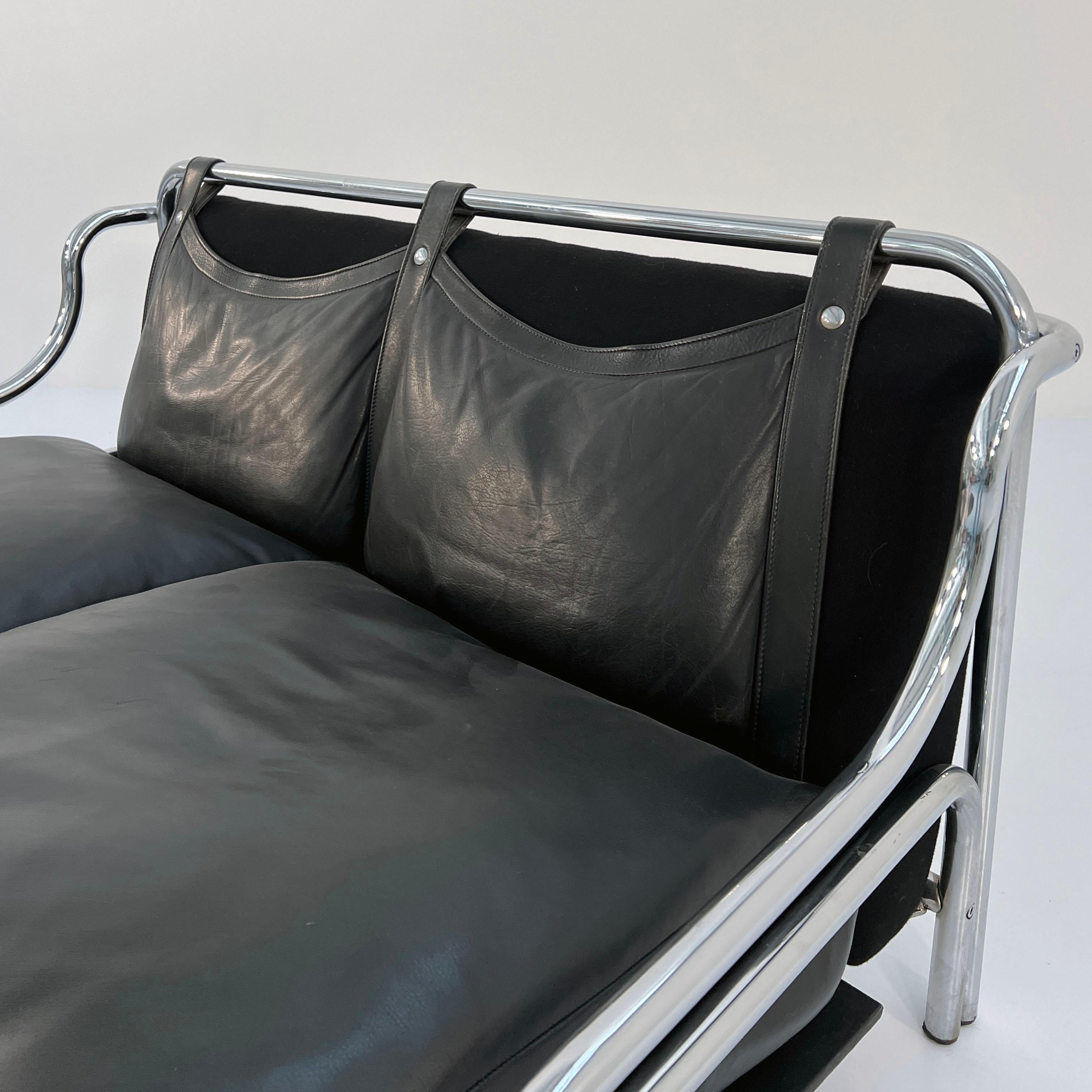 Leather Stringa 2-seater Sofa by Gae Aulenti for Poltronova, 1960s For Sale 2