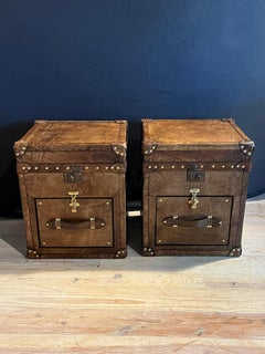 Lederkofferset mit einer Schublade