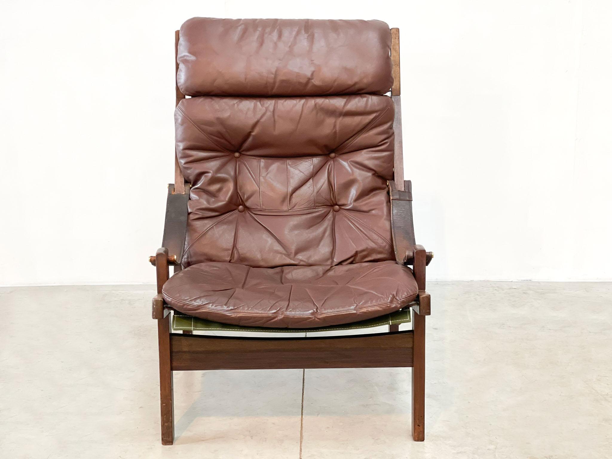 Leather Swedish Hunter Chair by Torbjorn Afdal In Good Condition In Nijlen, VAN