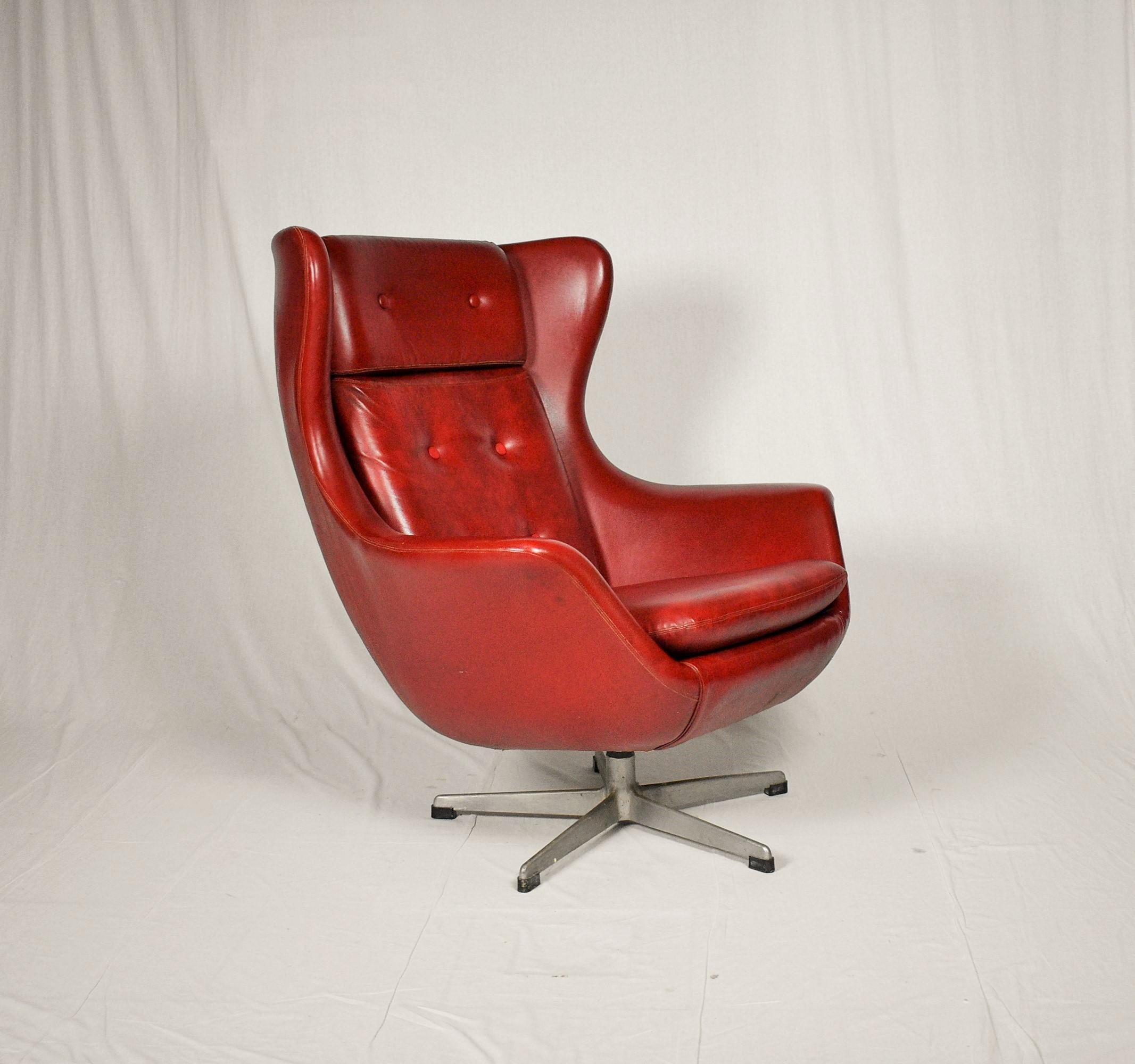 Mid-Century Modern Leather Swivel Armchair, 1965s from UP Závody For Sale