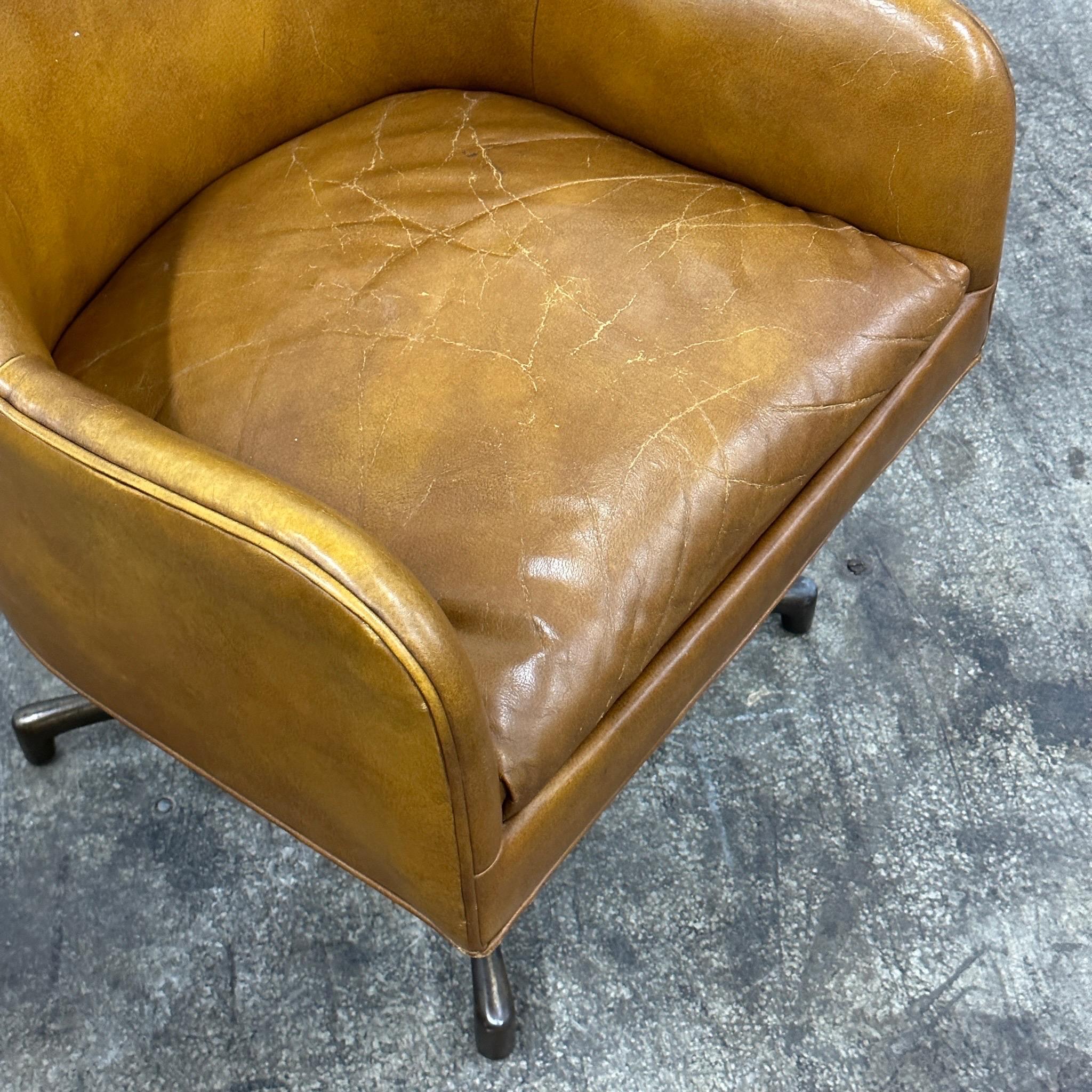 Mid-20th Century Leather Swivel Chairs by Jens Risom for Marble Furniture For Sale