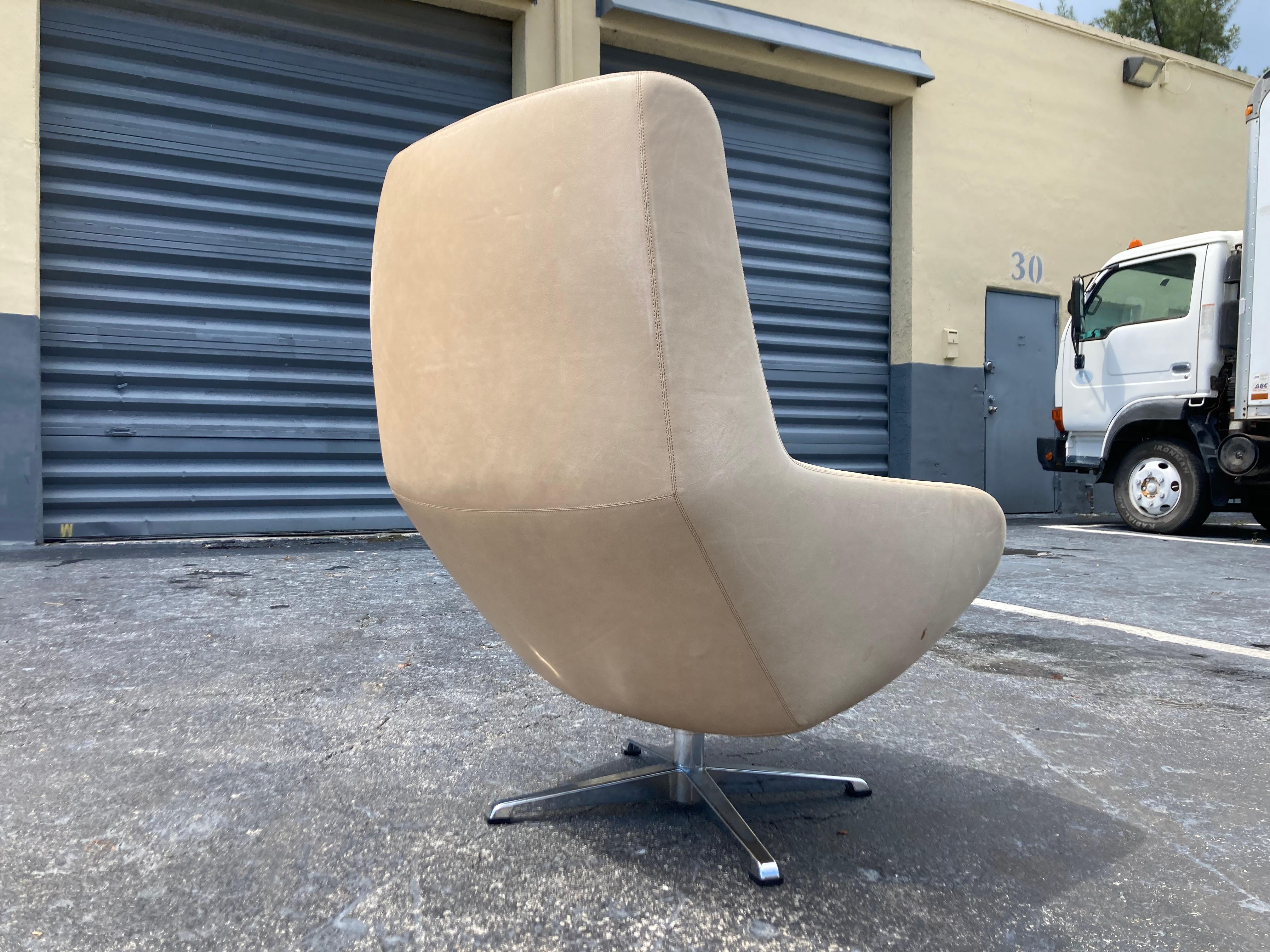 modern leather swivel chair
