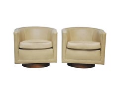 Leather Swivel Lounge Chairs Designed by Edward Wormley for Dunbar