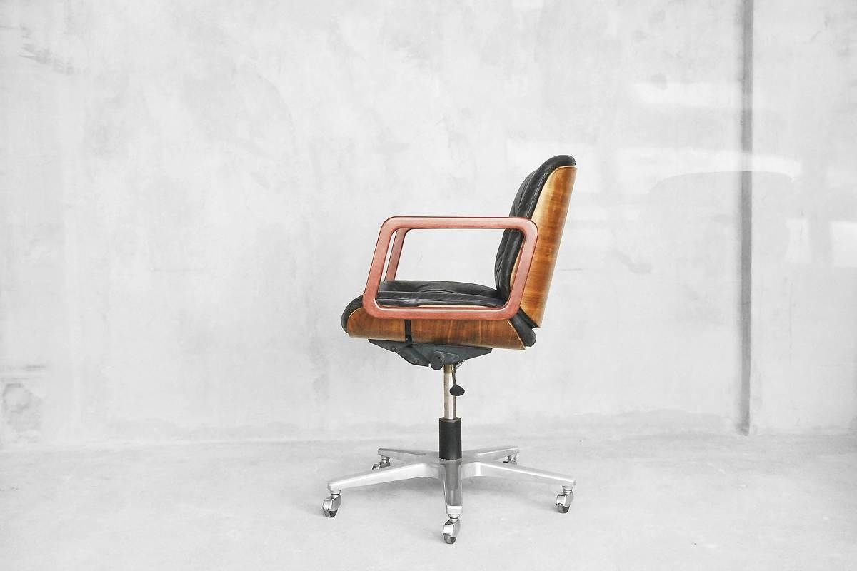 Swiss Leather Swivel Office Chair by Gordon Russel for Giroflex, 1970s