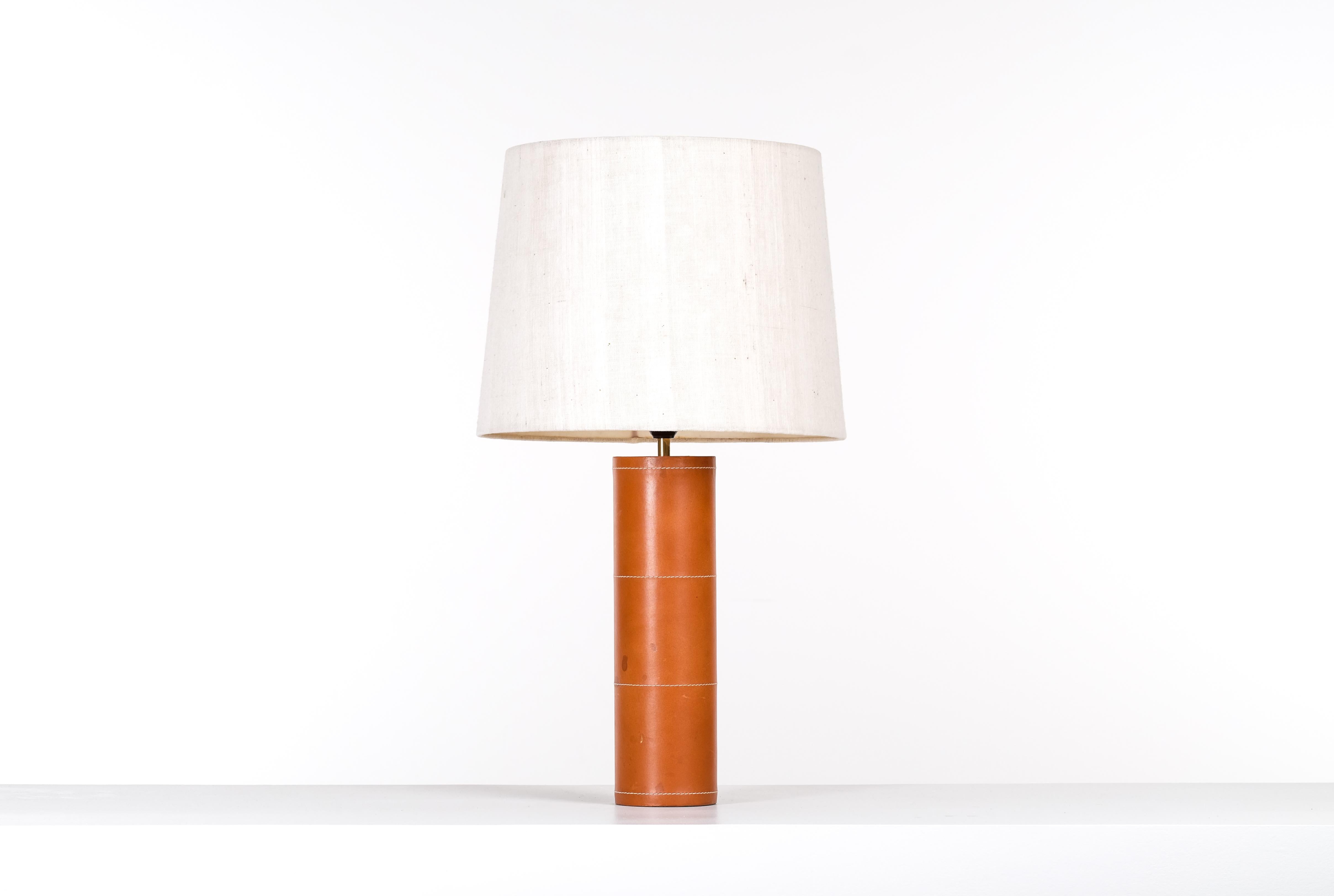 Mid-20th Century Leather table lamp by Bergboms, Sweden, 1960s For Sale