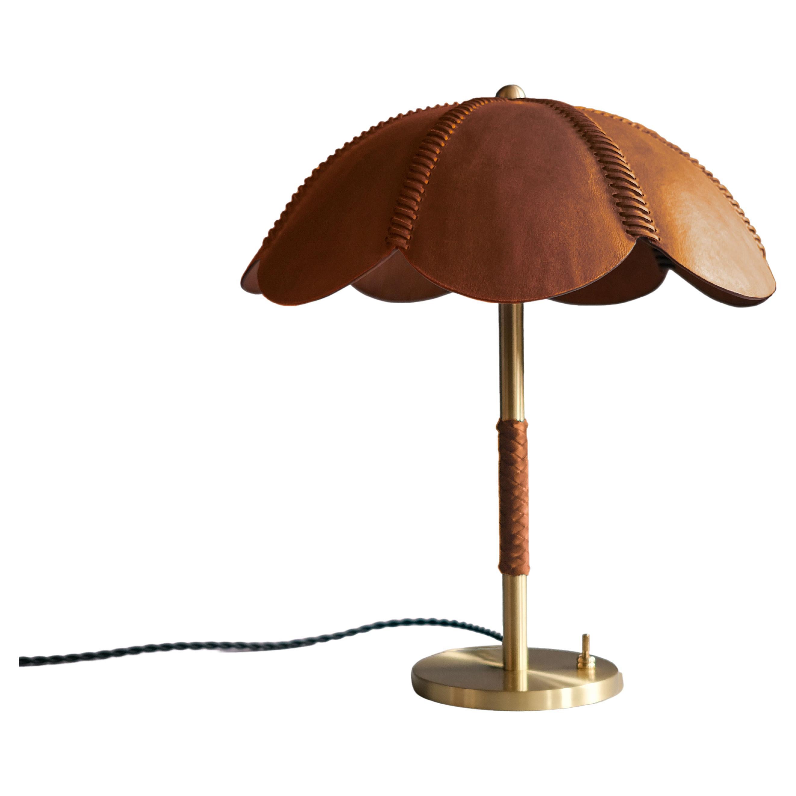 Lampe de bureau en cuir, camel, capa, collection lampe de selle