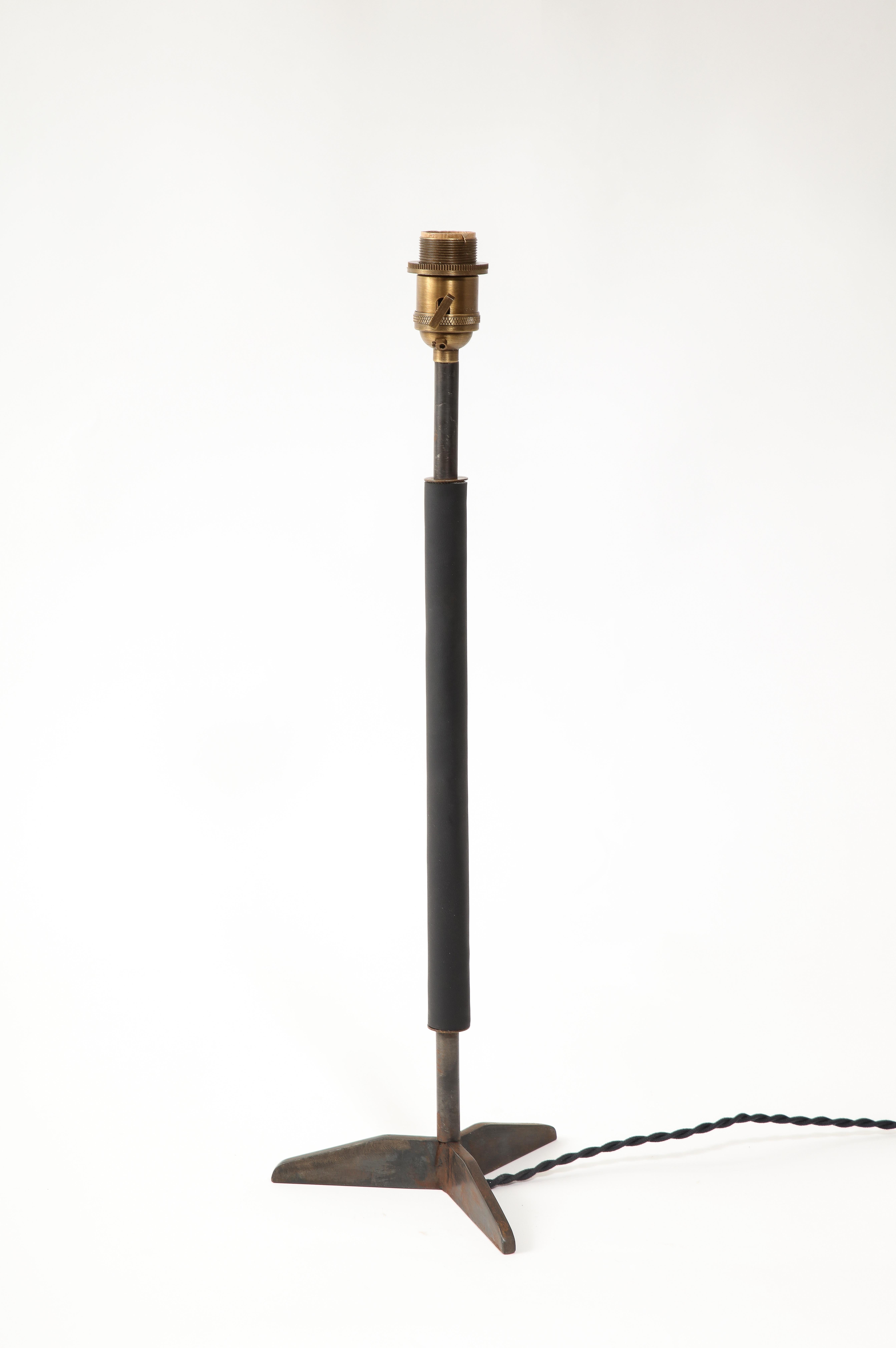 Blackened Steel & Leather Table Lamp, France 1950 For Sale 4