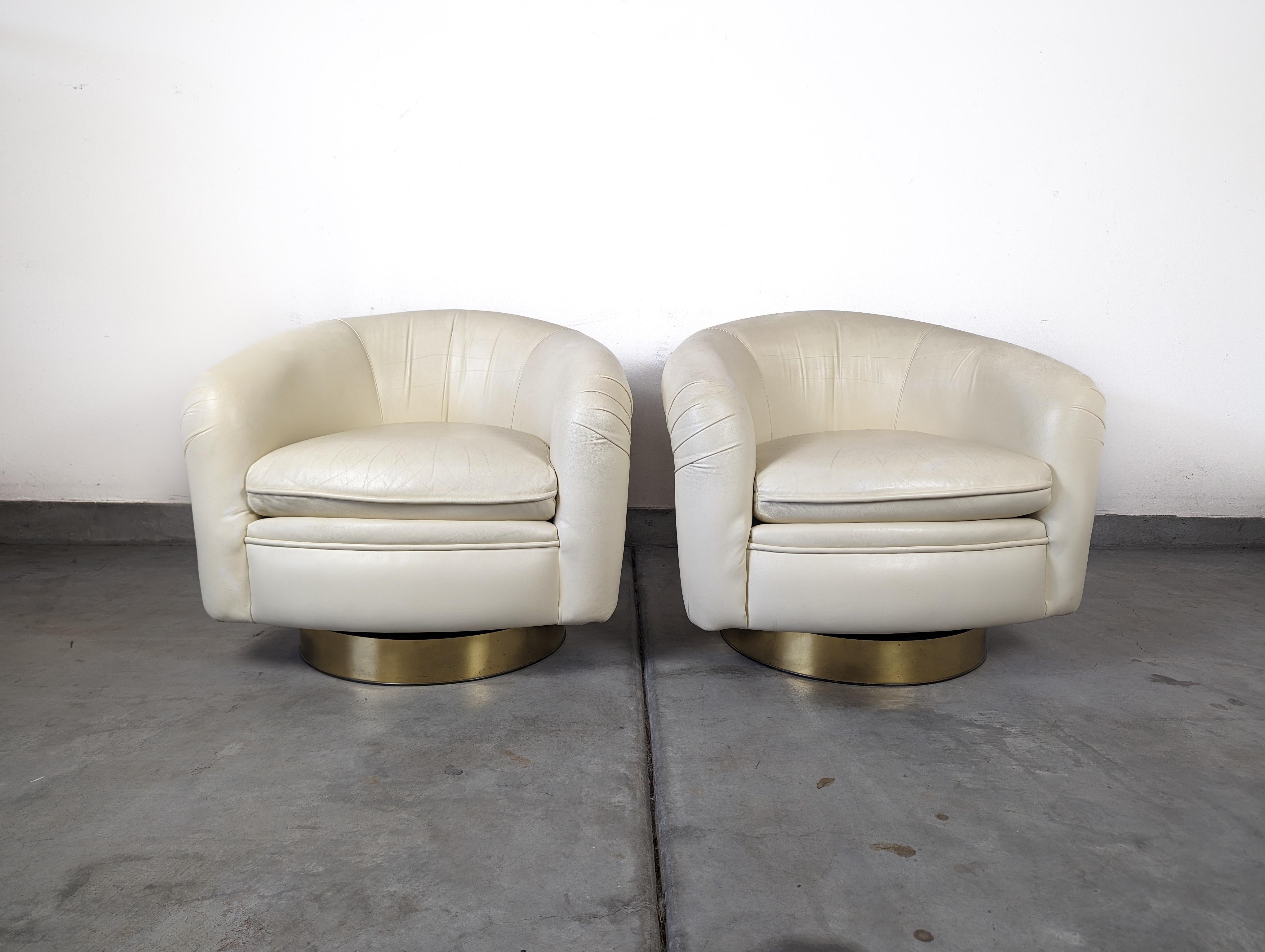 Leather Tilt Swivel Lounge Chairs by Milo Baughman for Thayer Coggin, c1970s For Sale 1