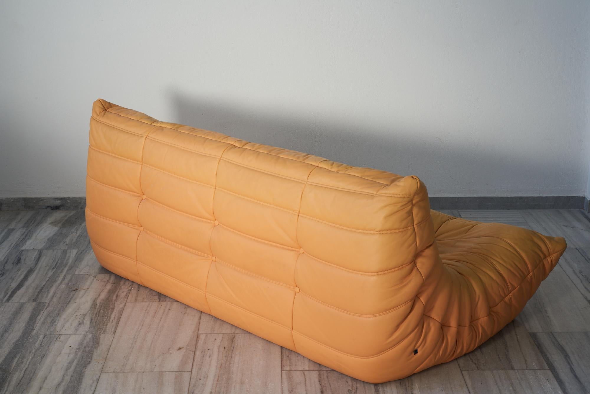 togo sofa orange