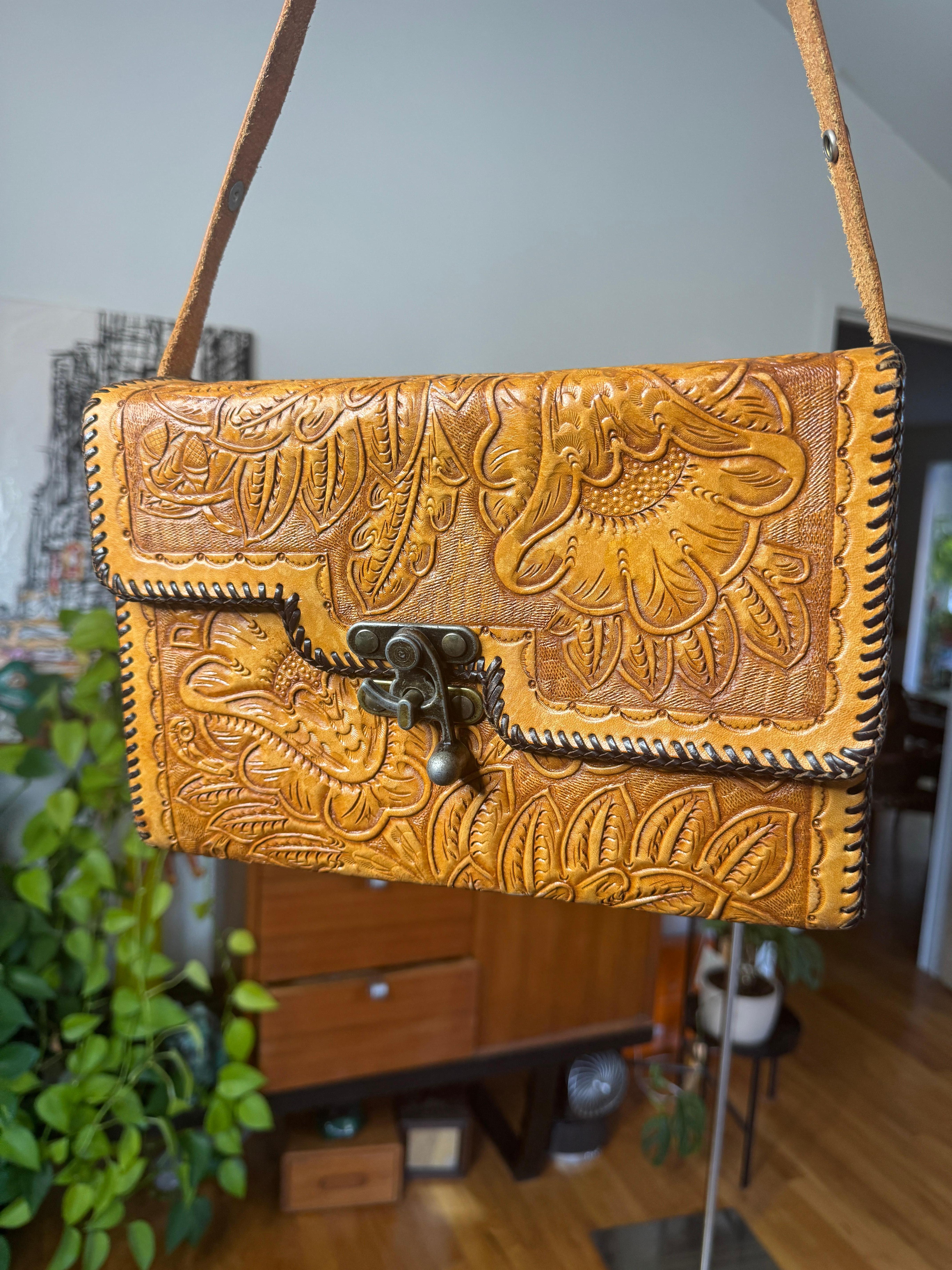 Sac à main en cuir toilé - Sac en cuir vieilli vintage en vente 9