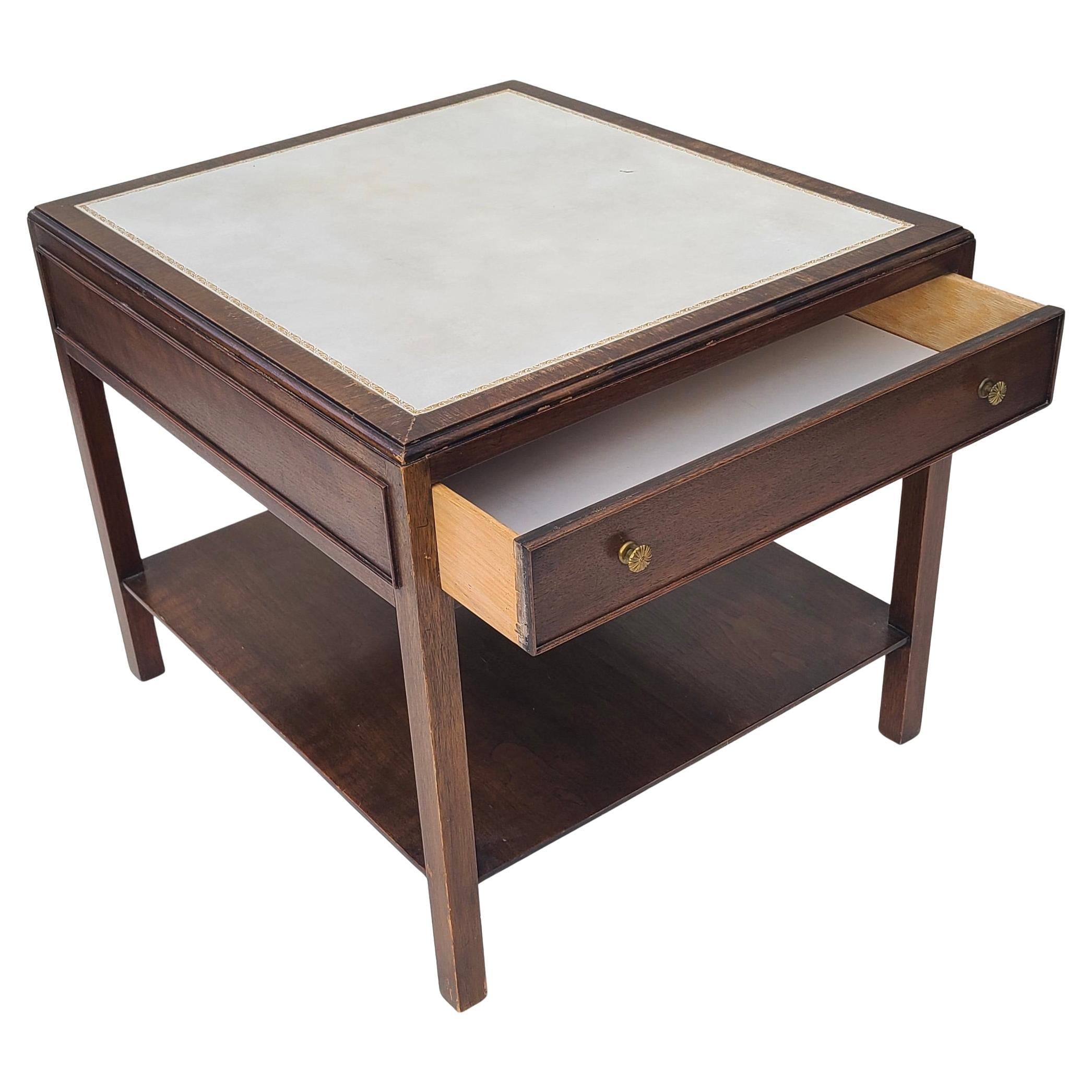 Lampe d'appoint en cuir par Johnson Furniture en vente 4