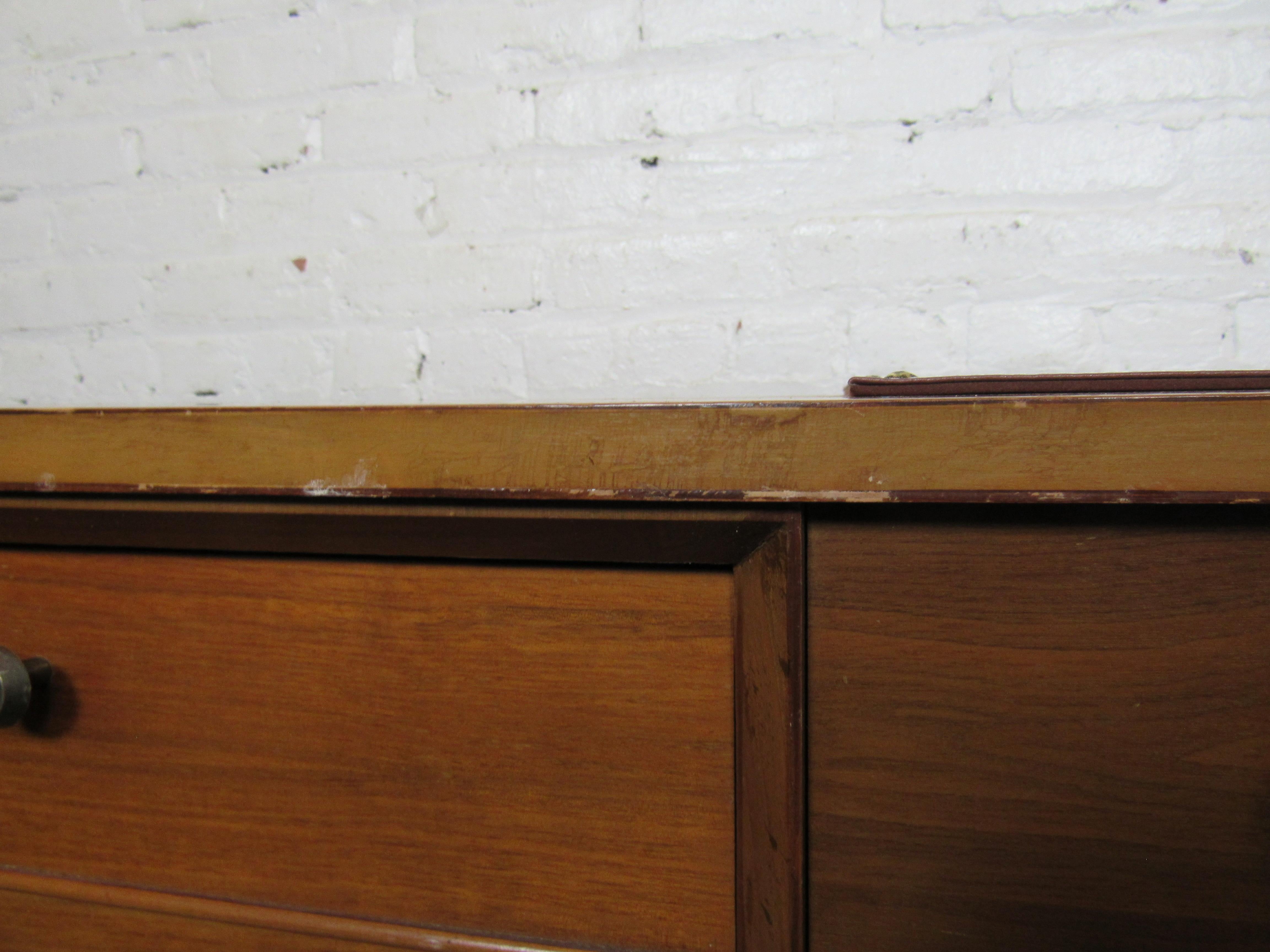 Leather Top Writing Desk For Sale 3