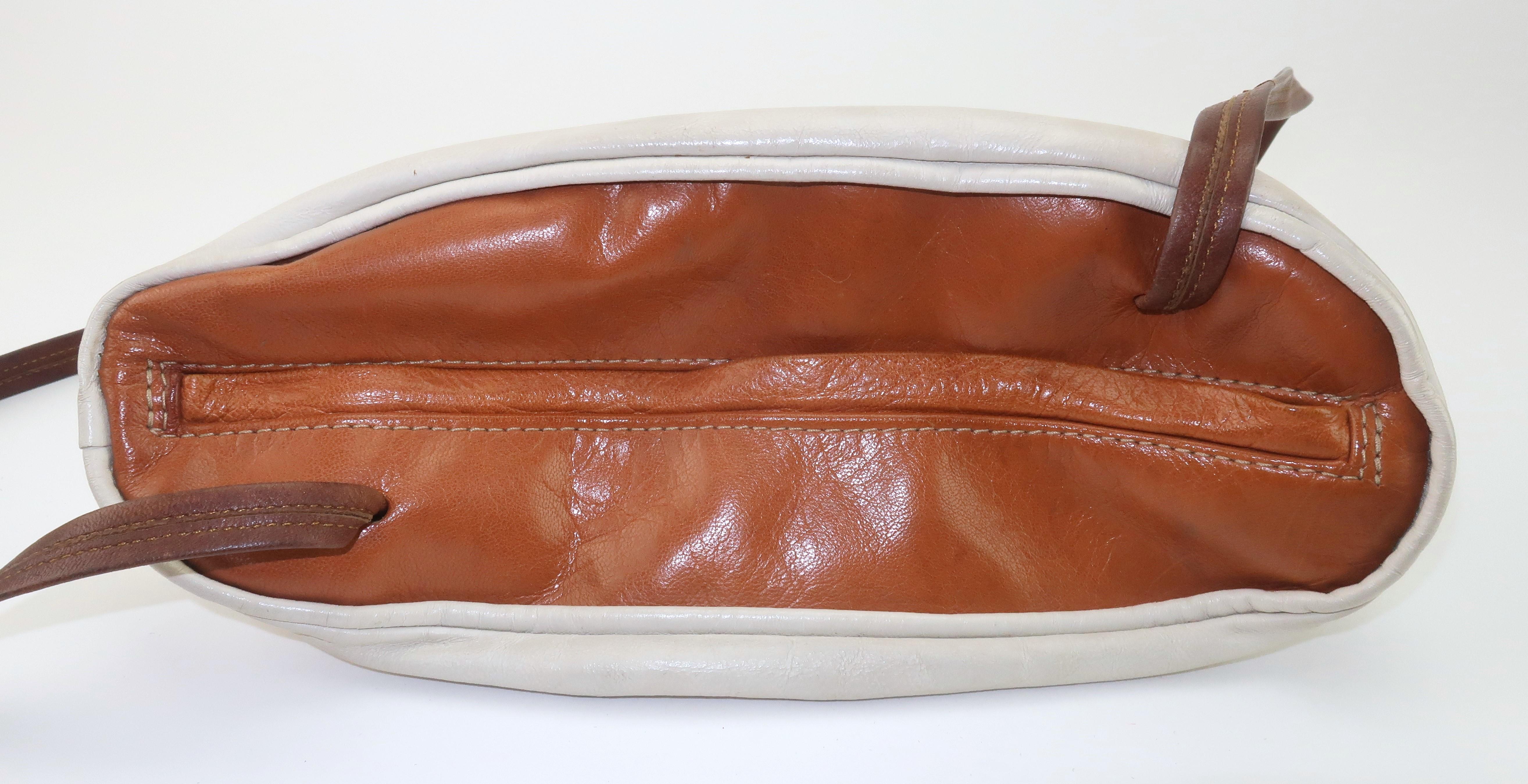 Leather Tornado Shaped Two Tone Handbag, 1980's For Sale 3
