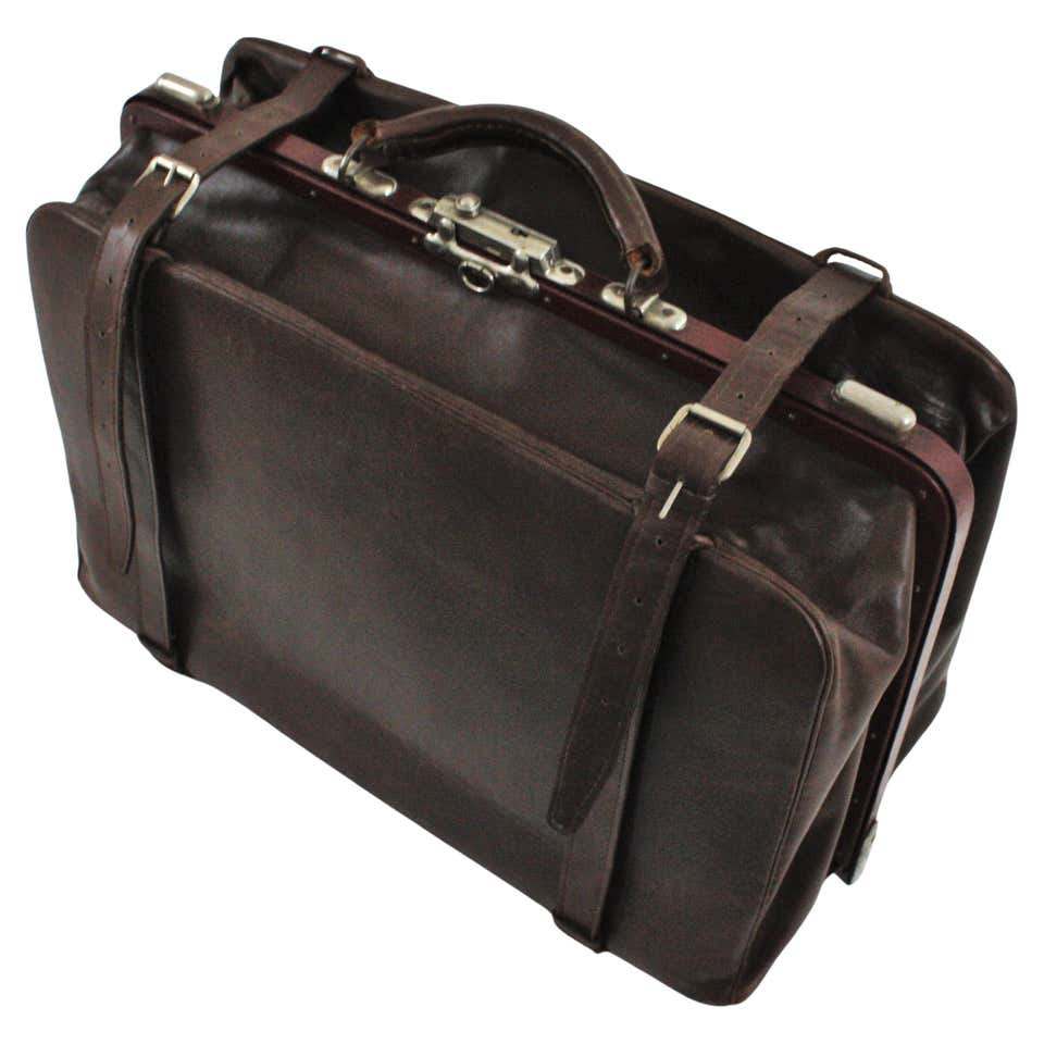 Stunning Vintage Art Deco Suitcases image