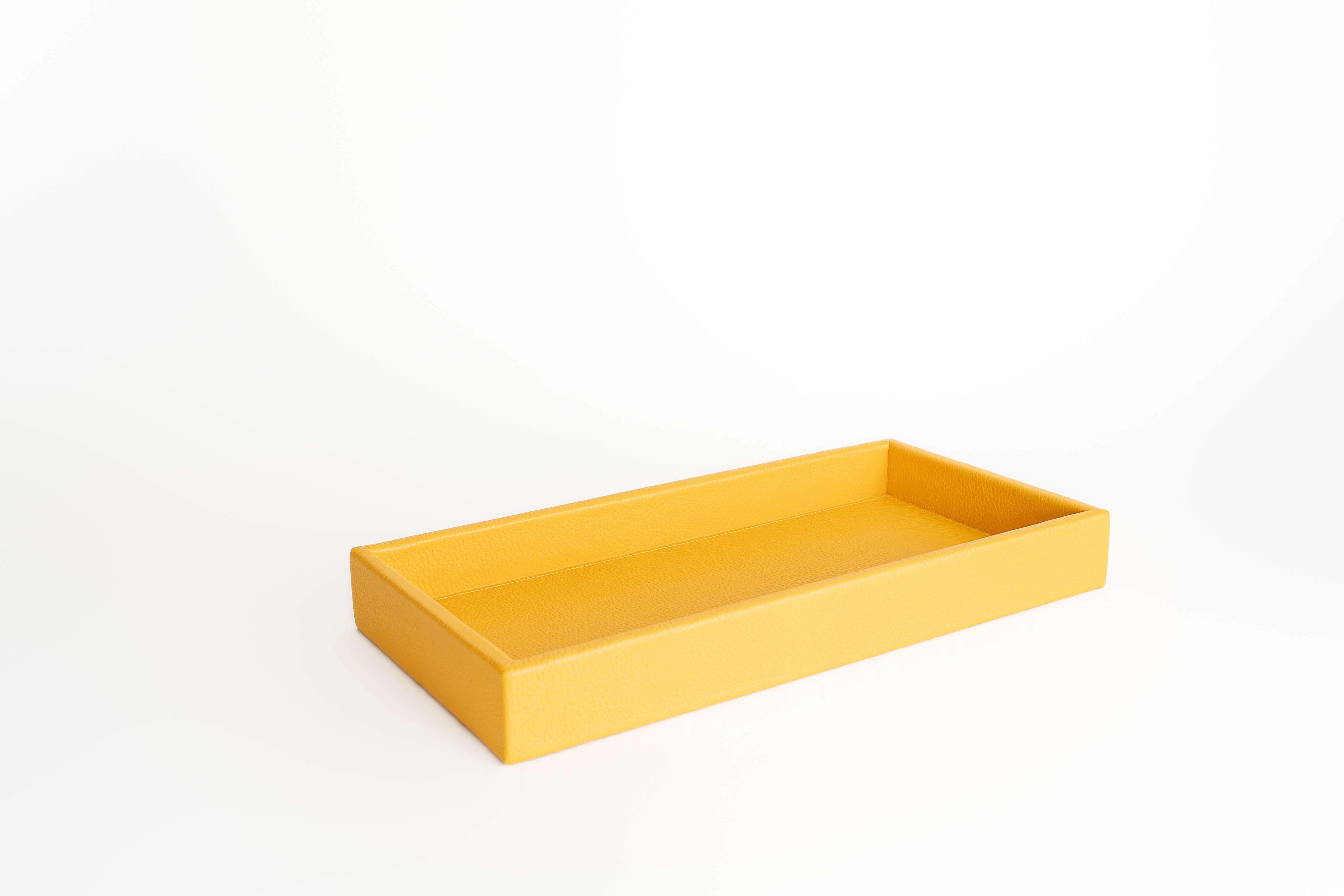 Monochrome Collection Trays

For different uses, the line of Monochrome Trays can be used separately or as a set. Their sizes are customizable, so use your creativity to build a unique ambience, varying colors and shapes. Ideal for desk office,