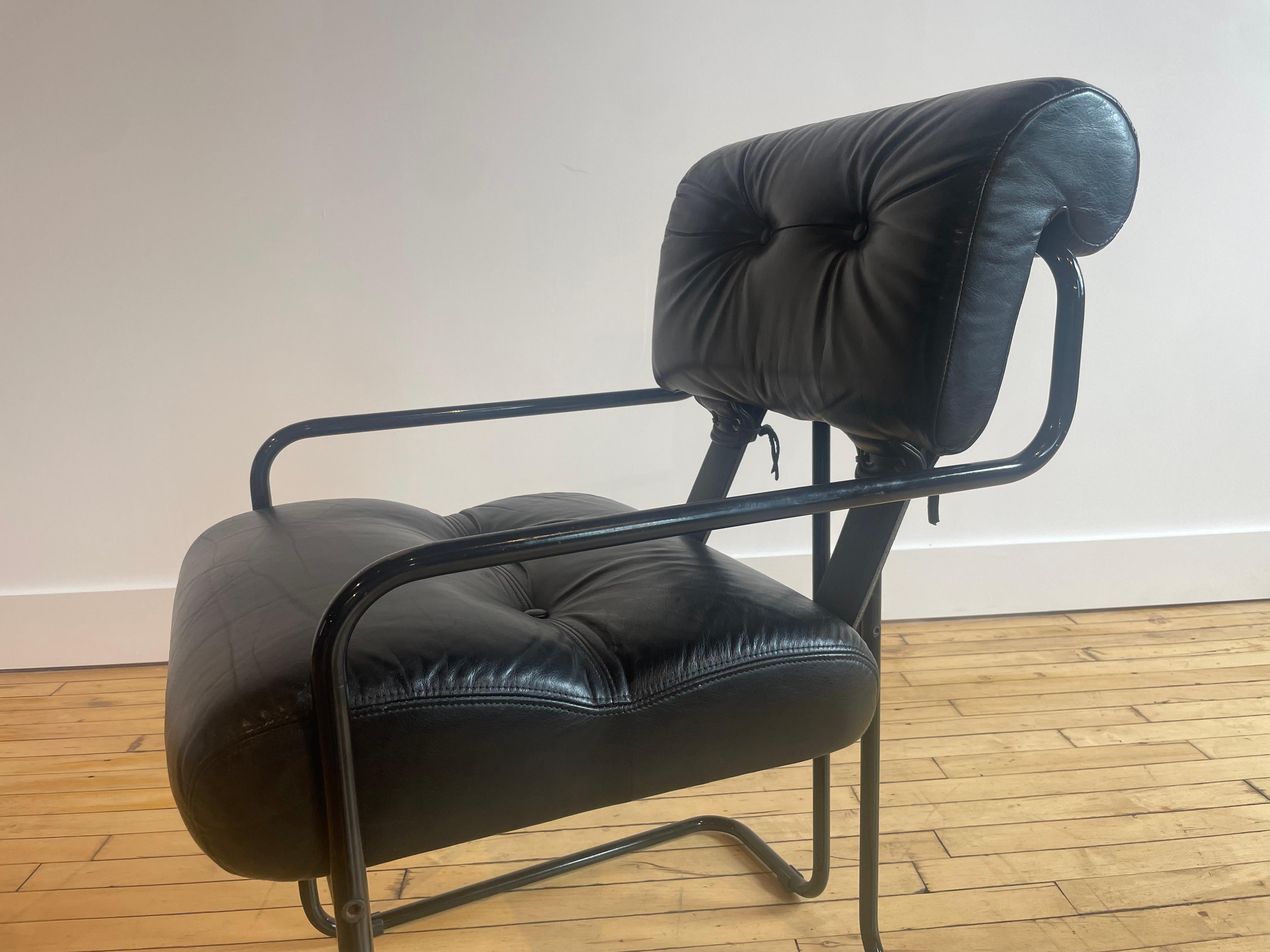 Italian Leather Tucroma Chair by Guido Faleschini for Mariani, Signed For Sale