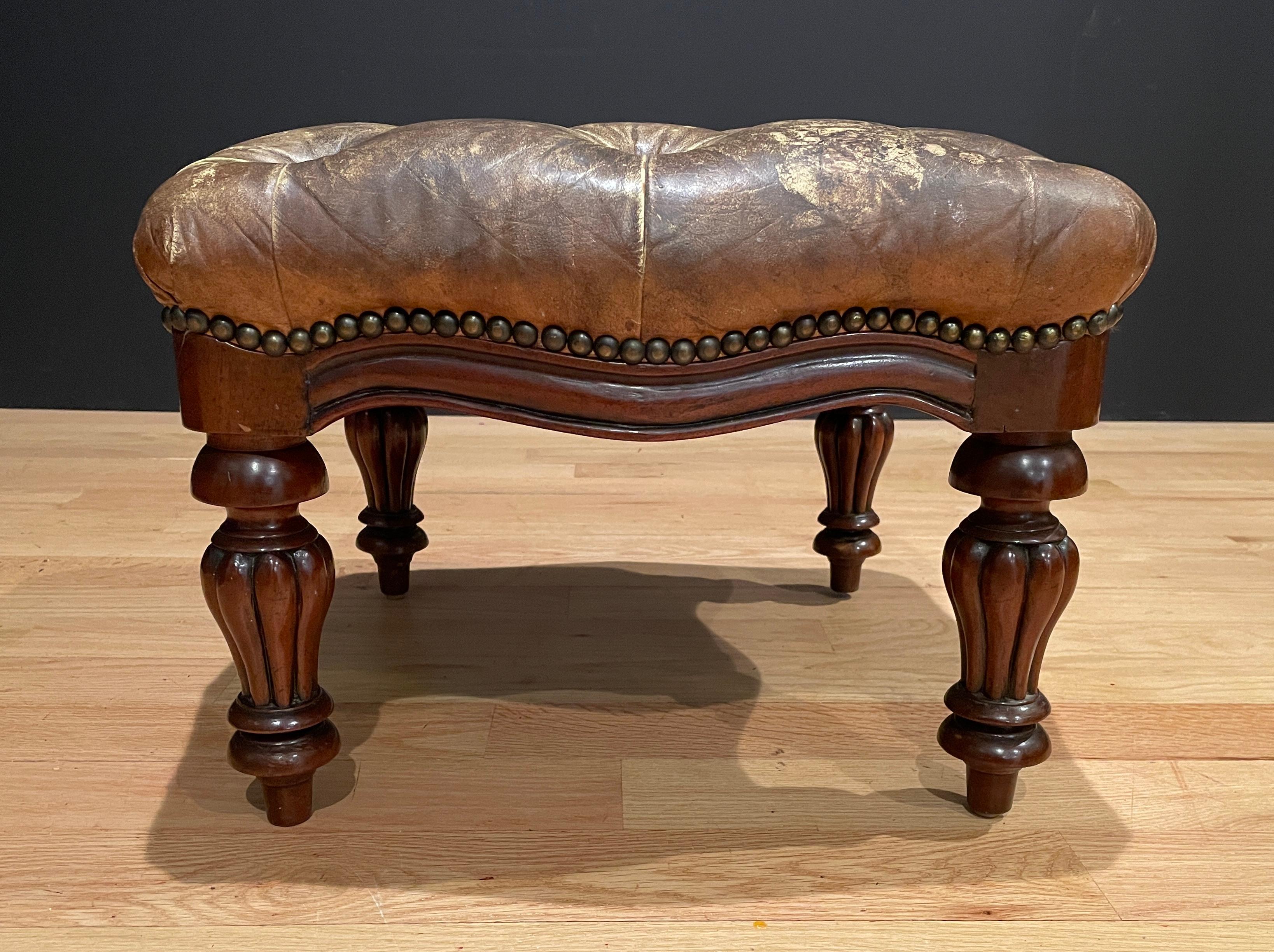Leather Tufted Footstool In Good Condition For Sale In Norwood, NJ