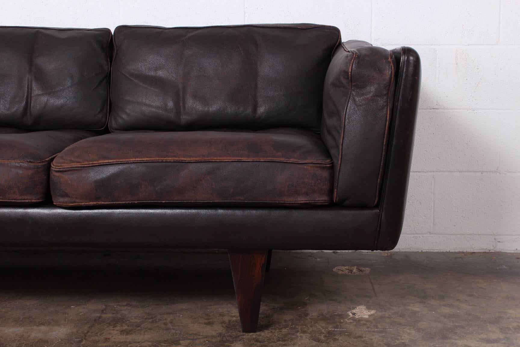 Leather V11 Sofa by Illum Wikkelsø In Fair Condition In Dallas, TX