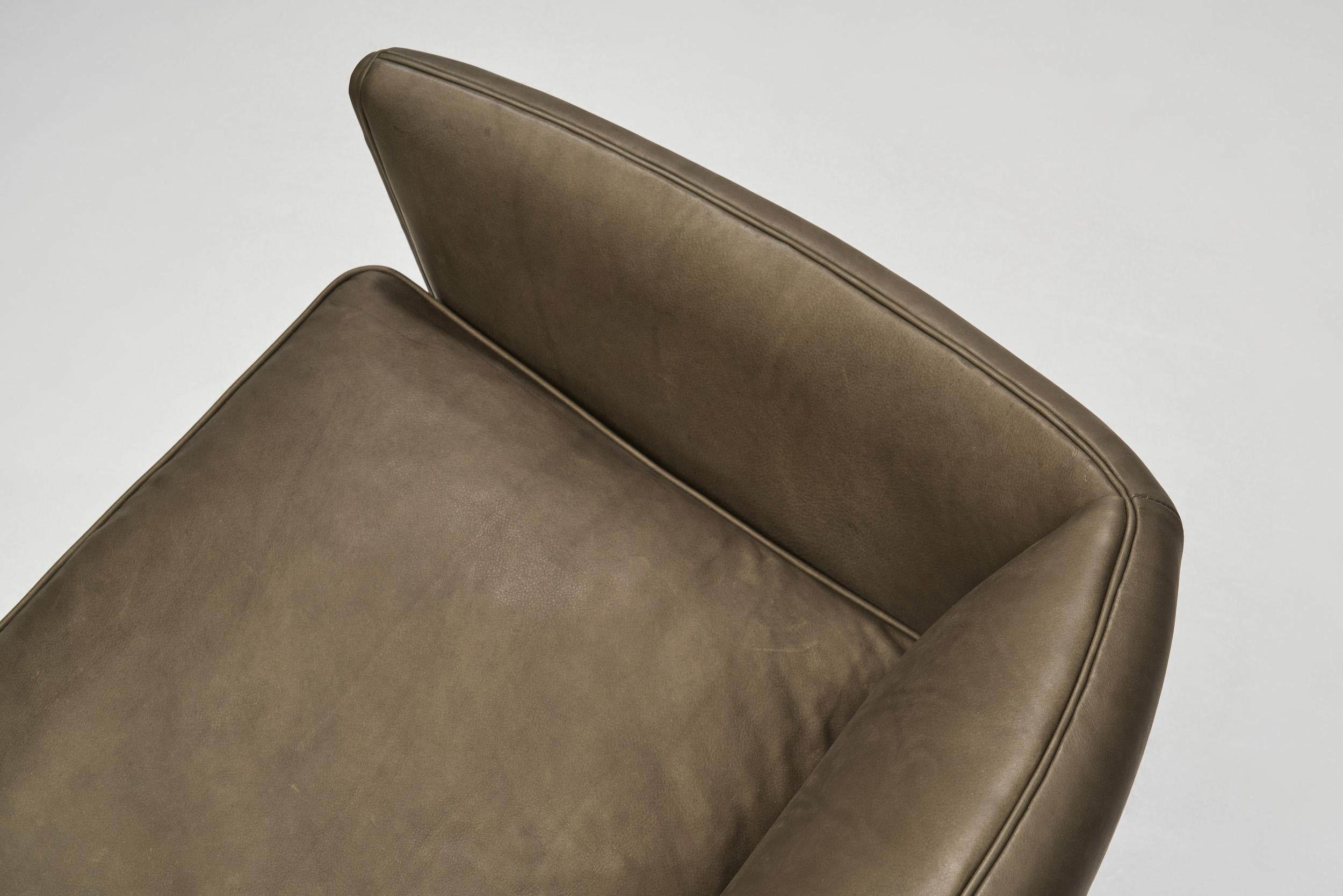Leather 