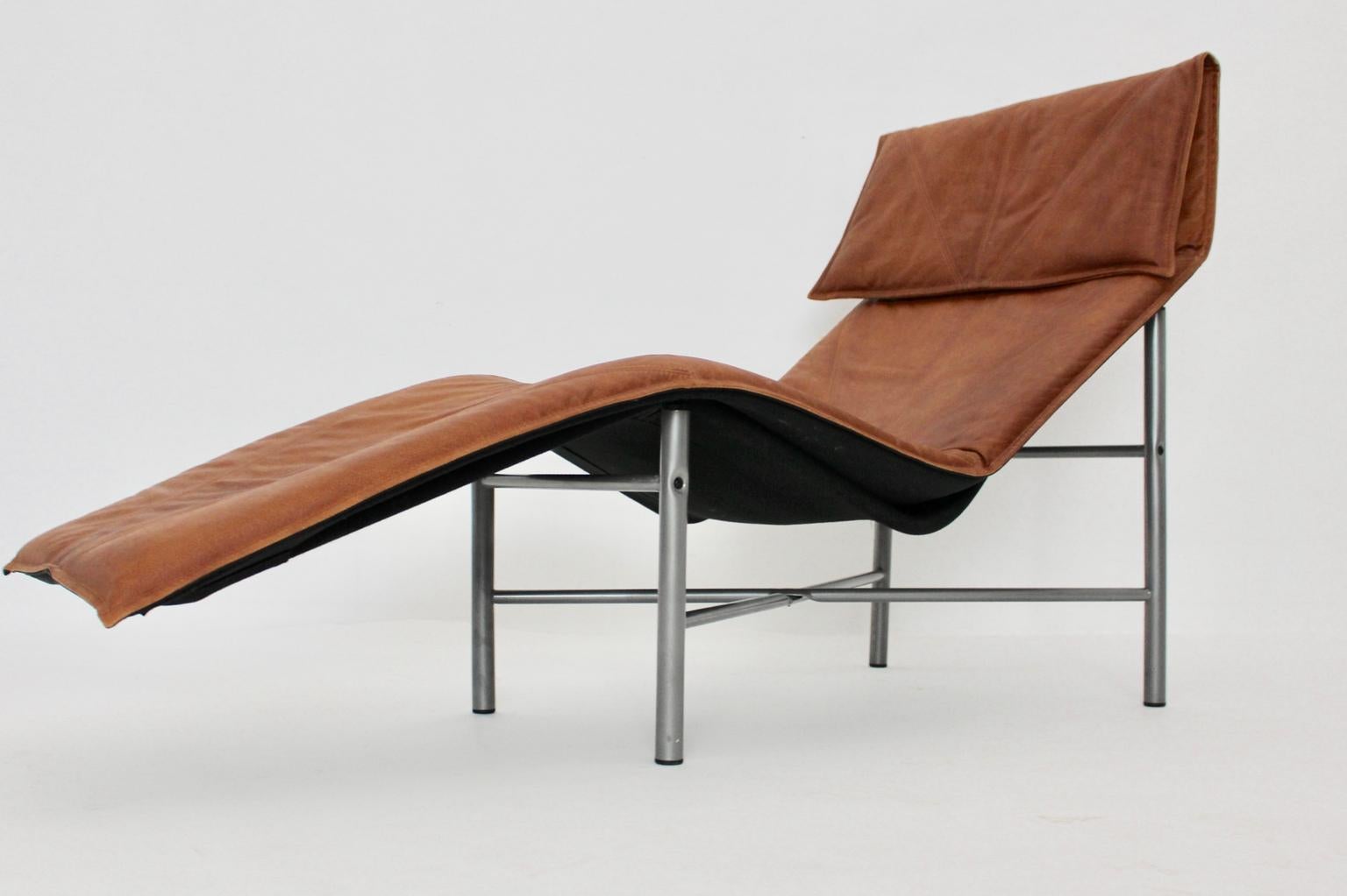 Leather Vintage Chaise Longue by Tord Bjorklund Sweden, 1970s In Good Condition In Vienna, AT