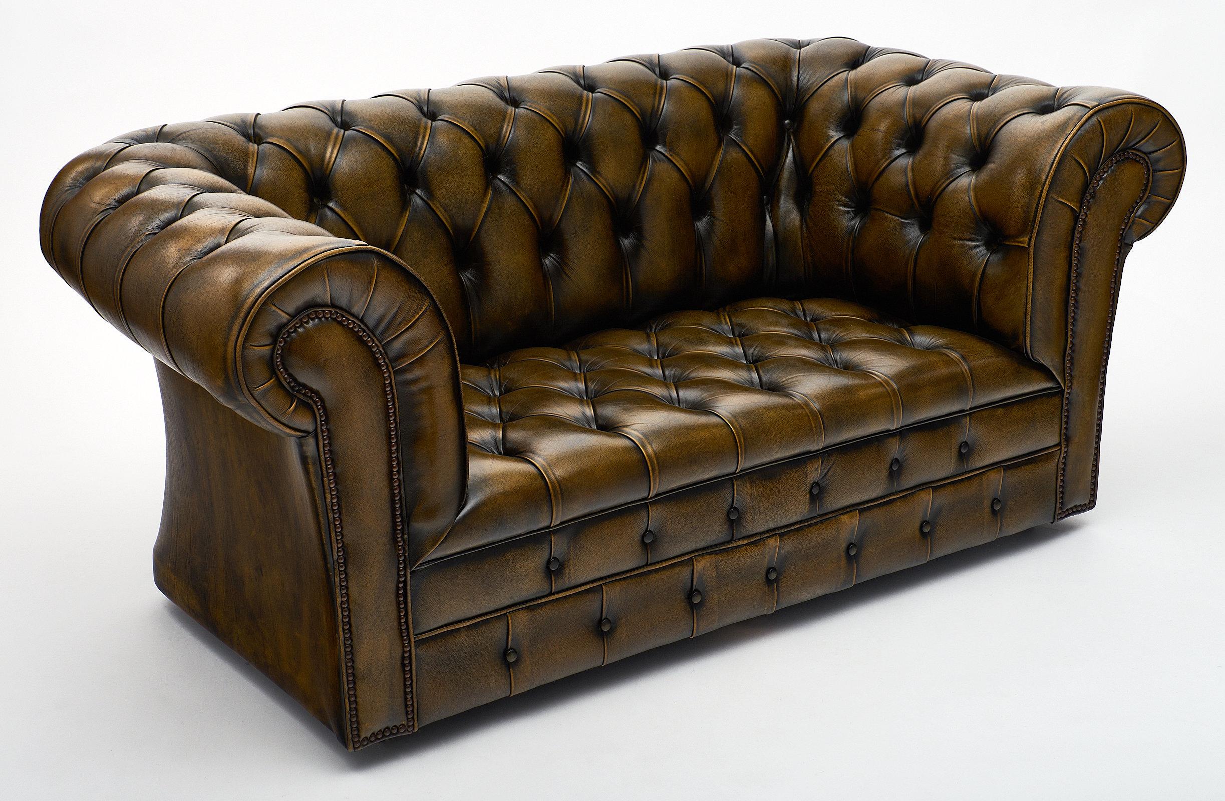 Leather Vintage English Chesterfield Sofa 1