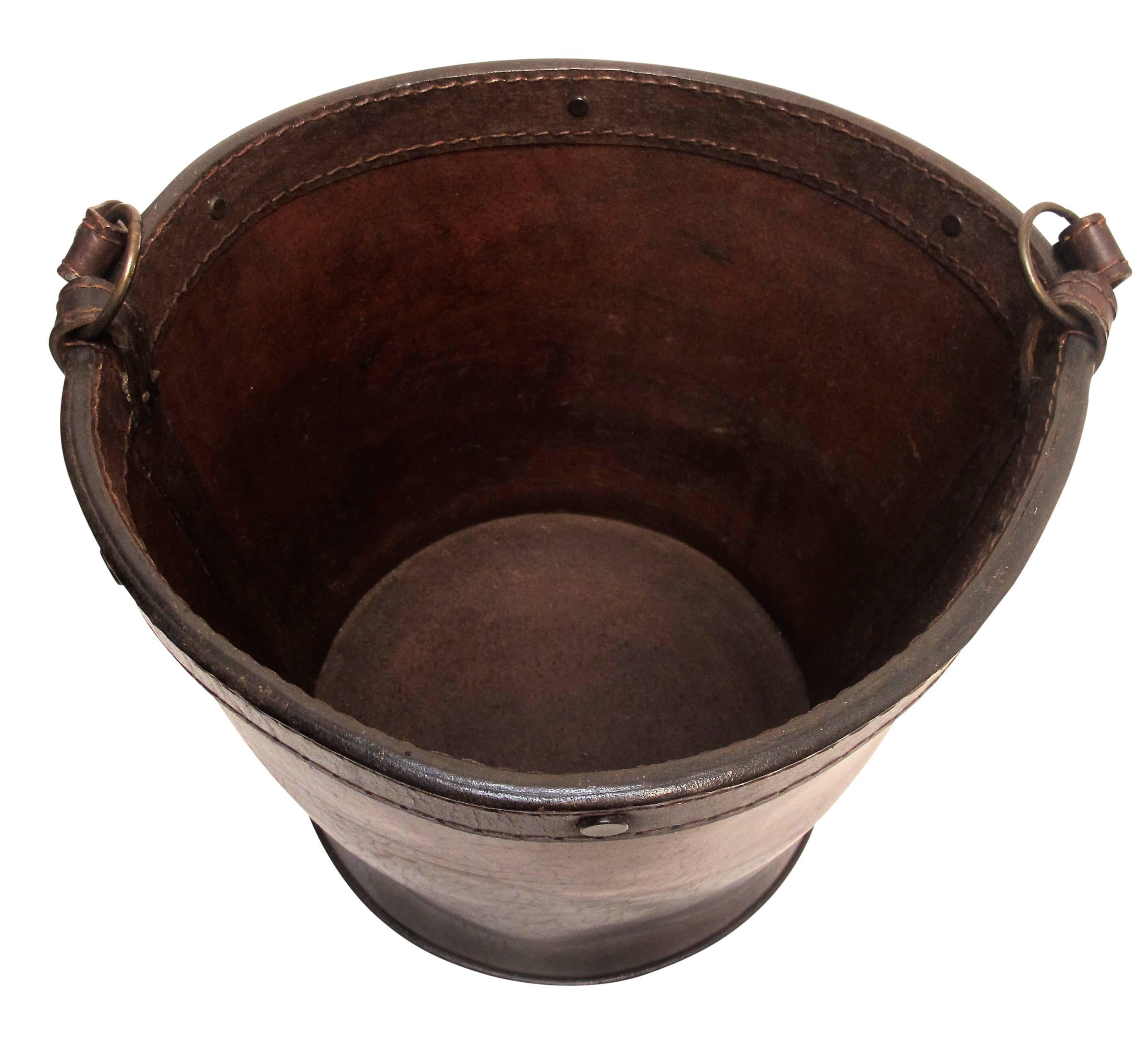 Leather Water or Feed Bucket, English 19th Century In Good Condition In San Francisco, CA