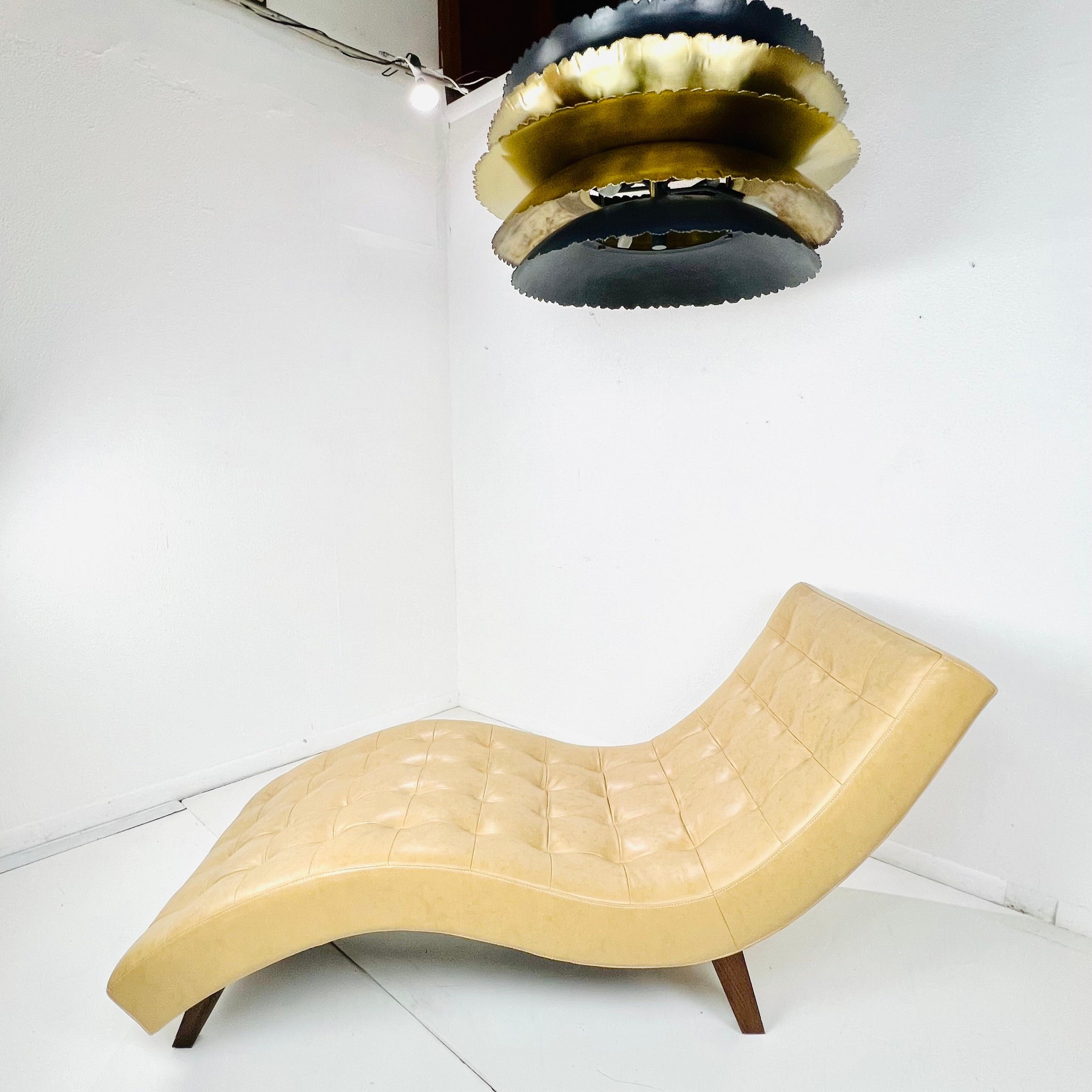 Fauteuil de salon Wave en cuir 7