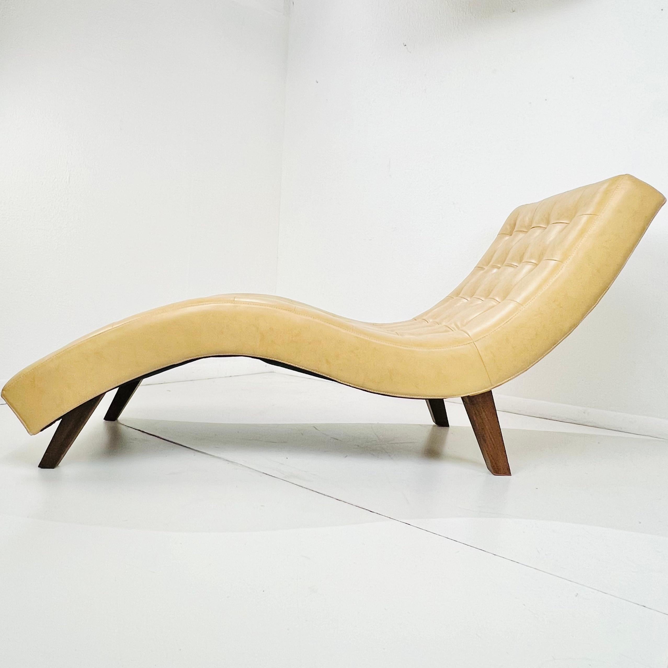 Fauteuil de salon Wave en cuir 10