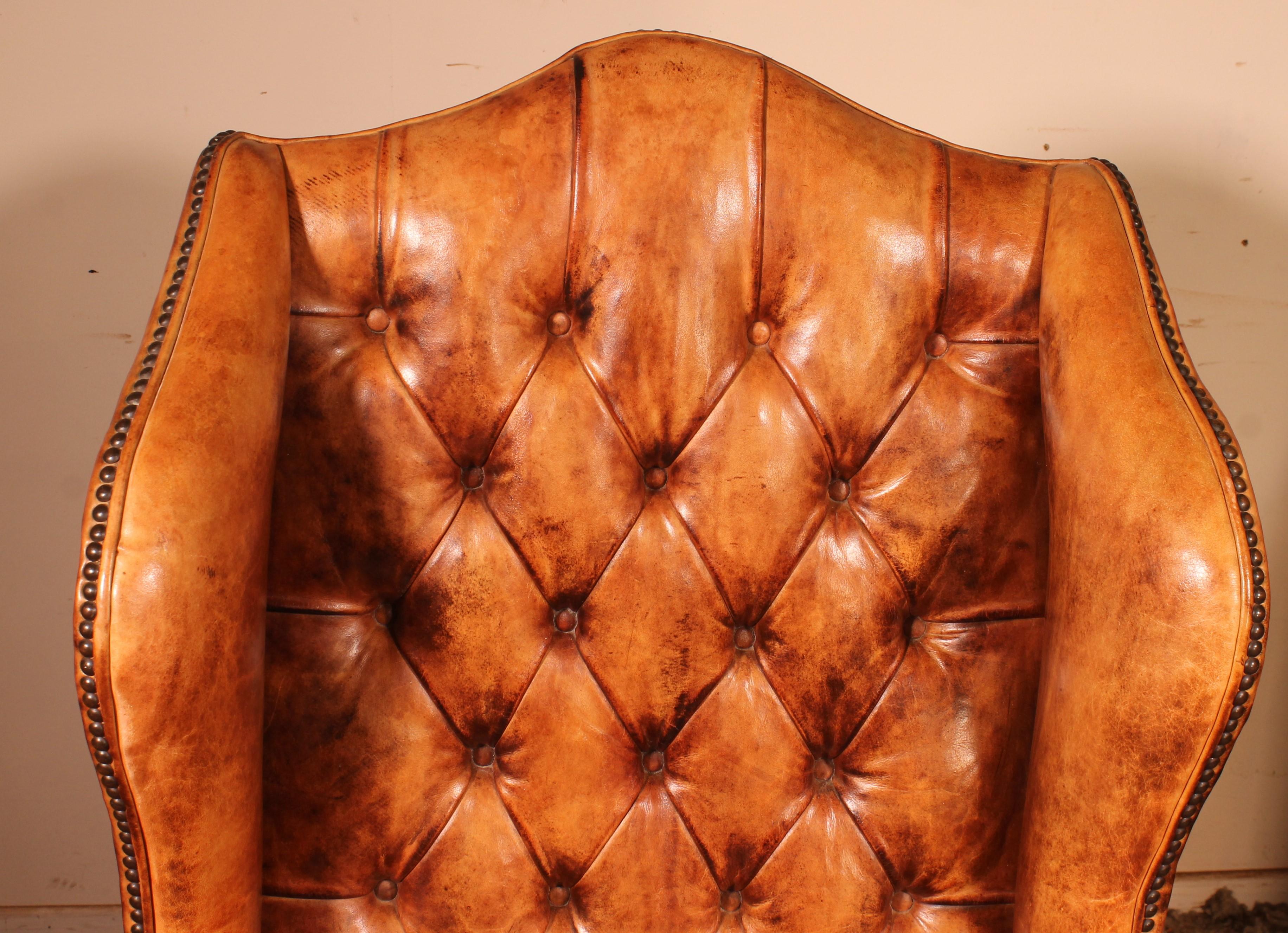 Leather Wing Chair Called Queen Anne From England In Good Condition In Brussels, Brussels