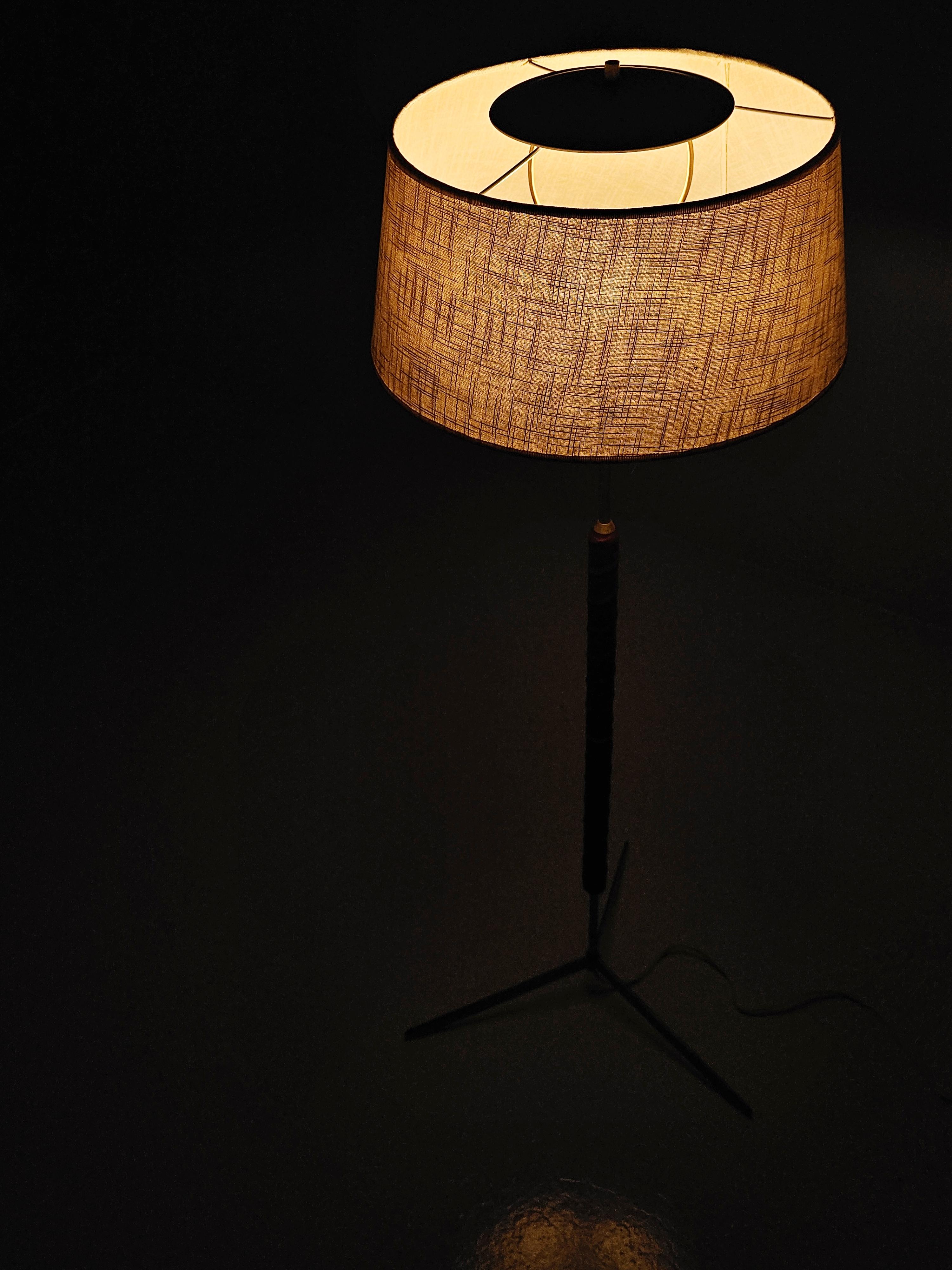 Leather wrapped floor lamp 'G-031' by Bergboms, Sweden, 1960s For Sale 1