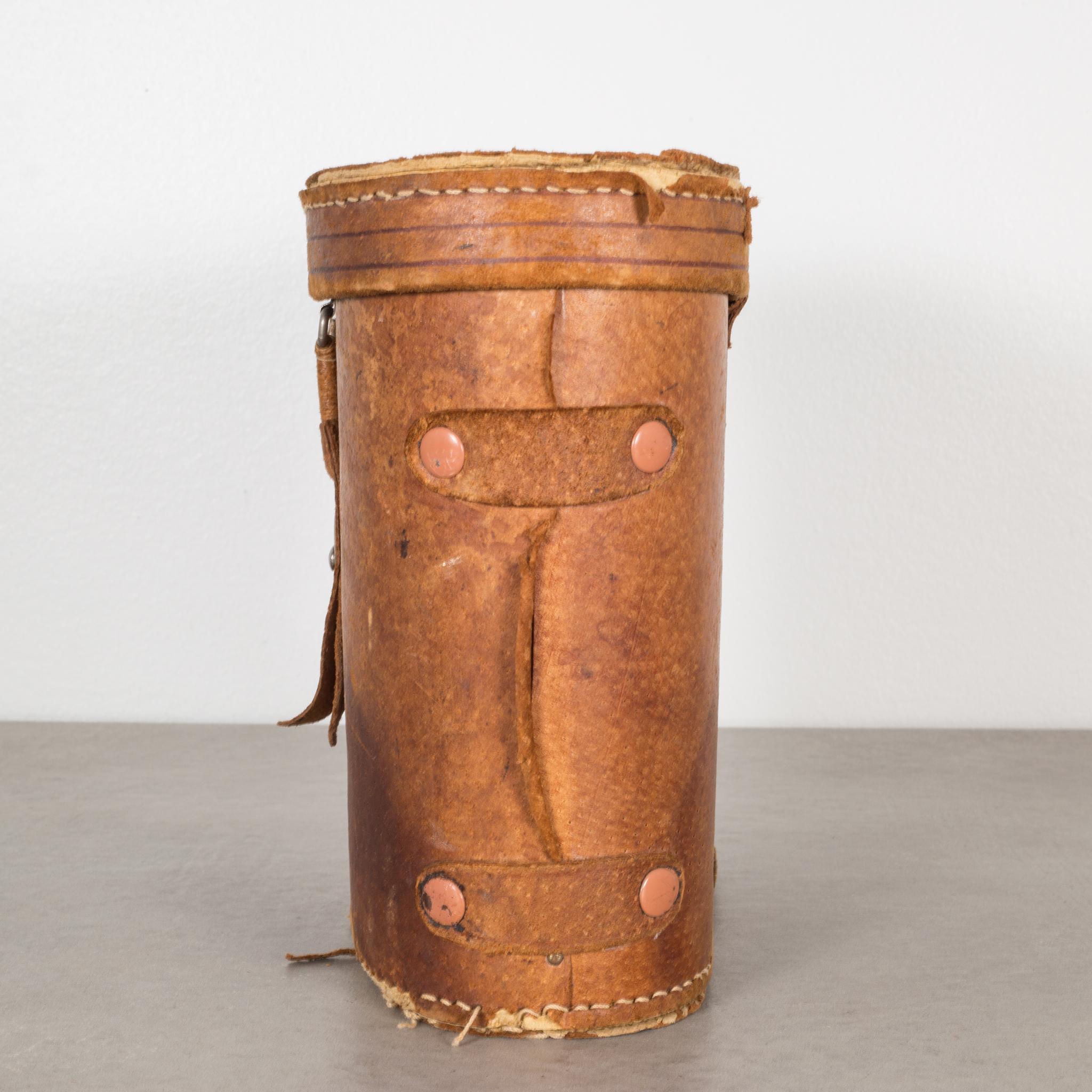 20ième siècle Binoculars Palomar enveloppés de cuir et coffret en cuir, vers 1950