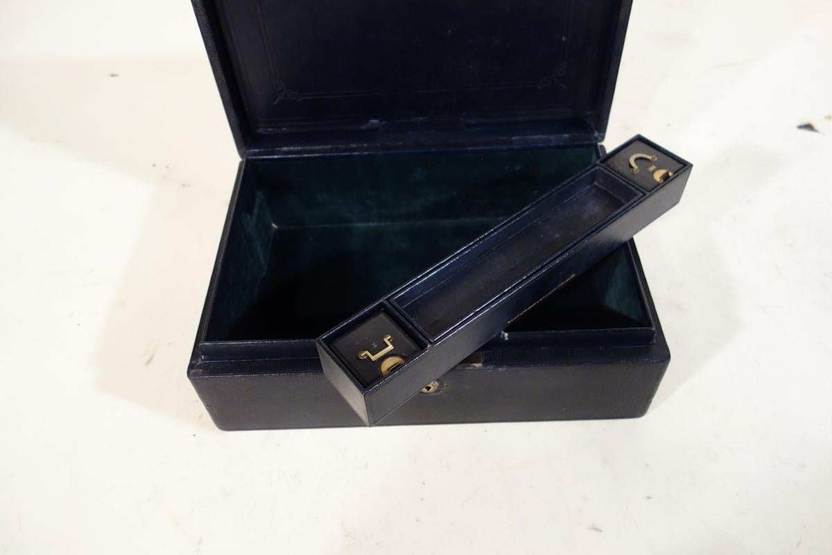 Leather Writing Case with Key For Sale 2