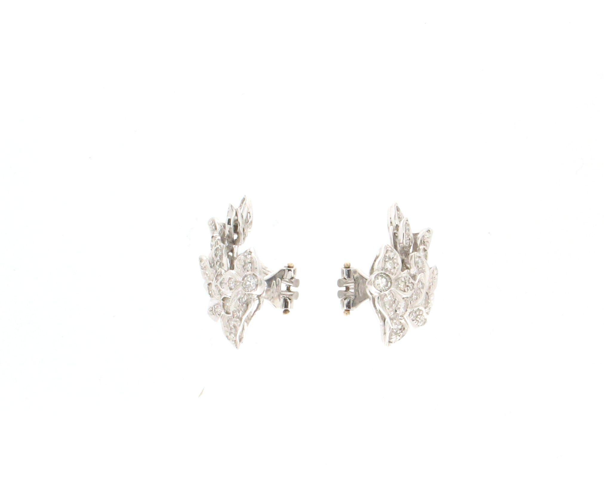 Leaves 18 karat White Gold Diamonds Stud Earrings In New Condition In Marcianise, IT