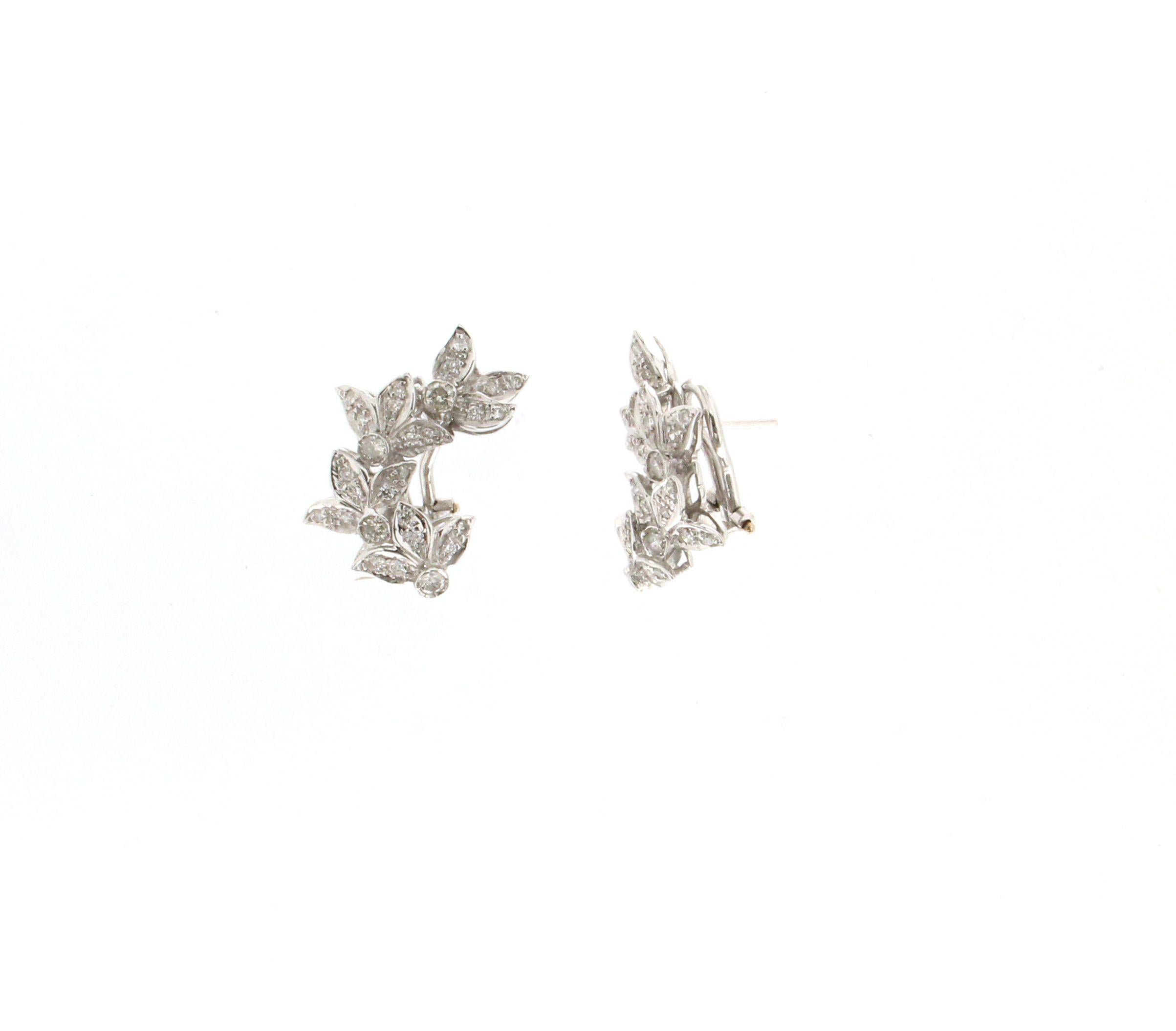 Women's or Men's Leaves 18 karat White Gold Diamonds Stud Earrings