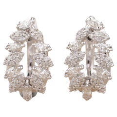 Boucles d'oreilles Leaves Diamond Huggie en or massif 14K (certifié)