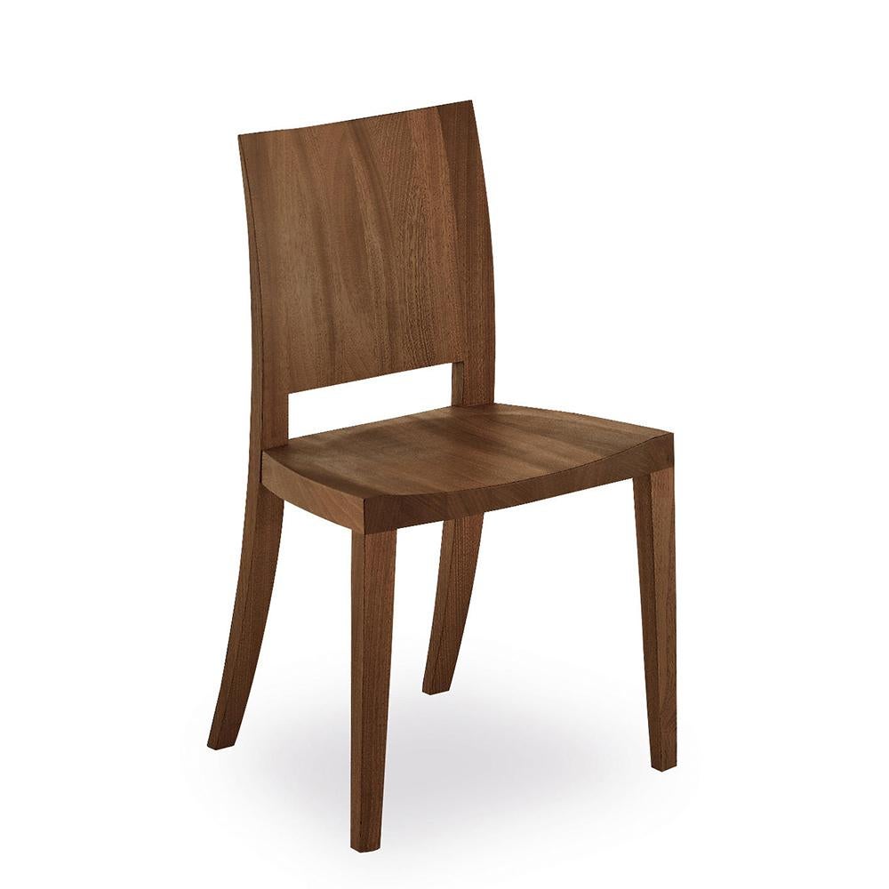 Foglie di sedia in noce tutte in massello
legno di noce. Disponibile anche in 
legno massiccio di quercia, su richiesta.