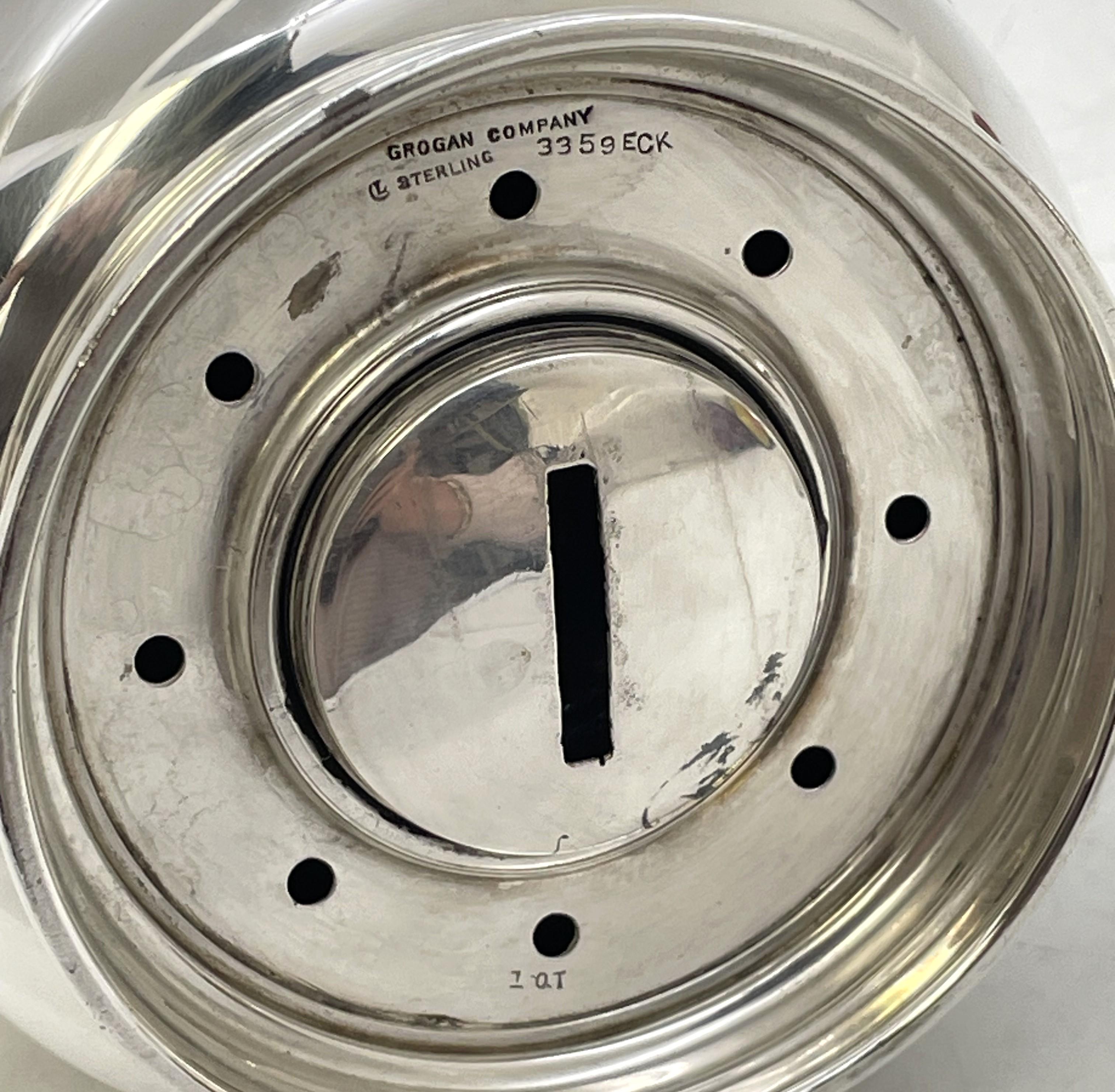 Caraffa termica d'argento Lebkuecher for Grogan del XIX secolo. in vendita 8