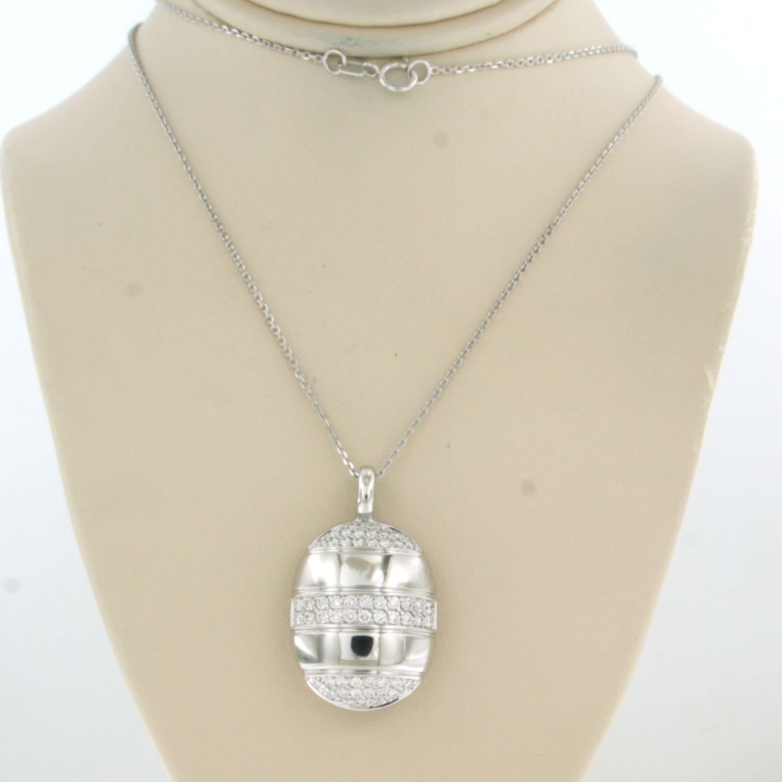 Colgante LECHIC con diamantes talla brillante de hasta 0,76 ct y collar de oro de 14k en venta 1