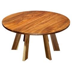 Lechuguillla, Center Table made by solid wood