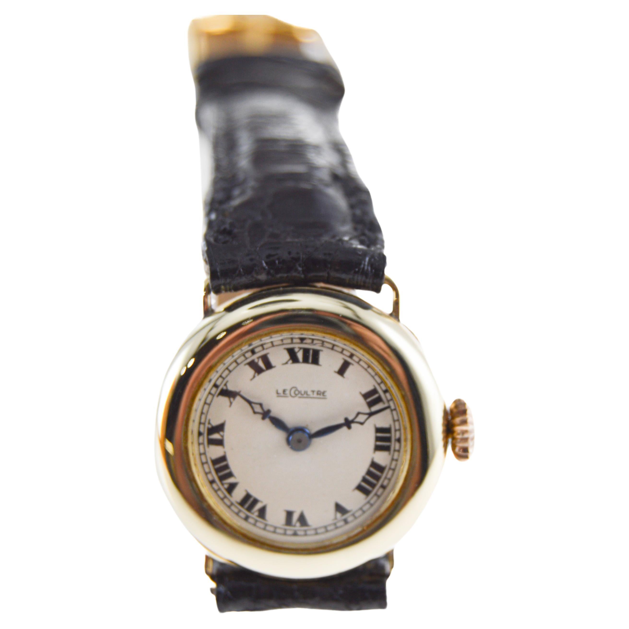 LeCoultre 14 Karat Solid Gold Art Deco Ladies Wrist Watch, circa 1920s For Sale 1