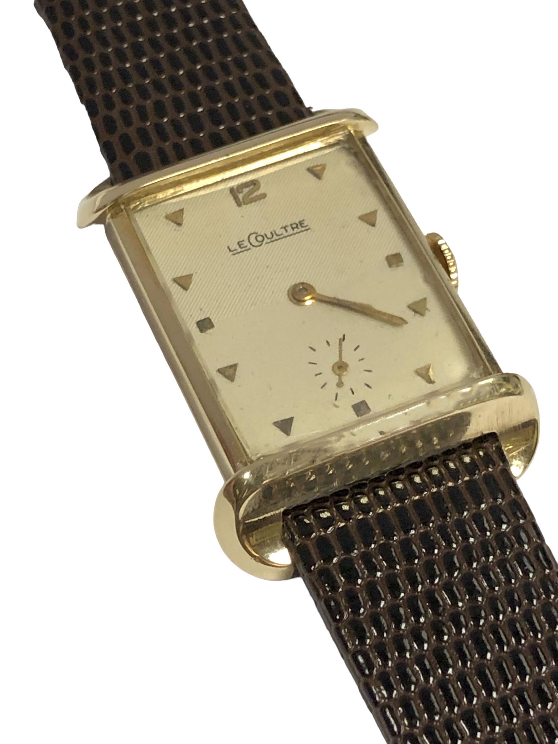 LeCoultre 1950 Yellow Gold Tank Mechanical Wrist Watch In Excellent Condition In Chicago, IL
