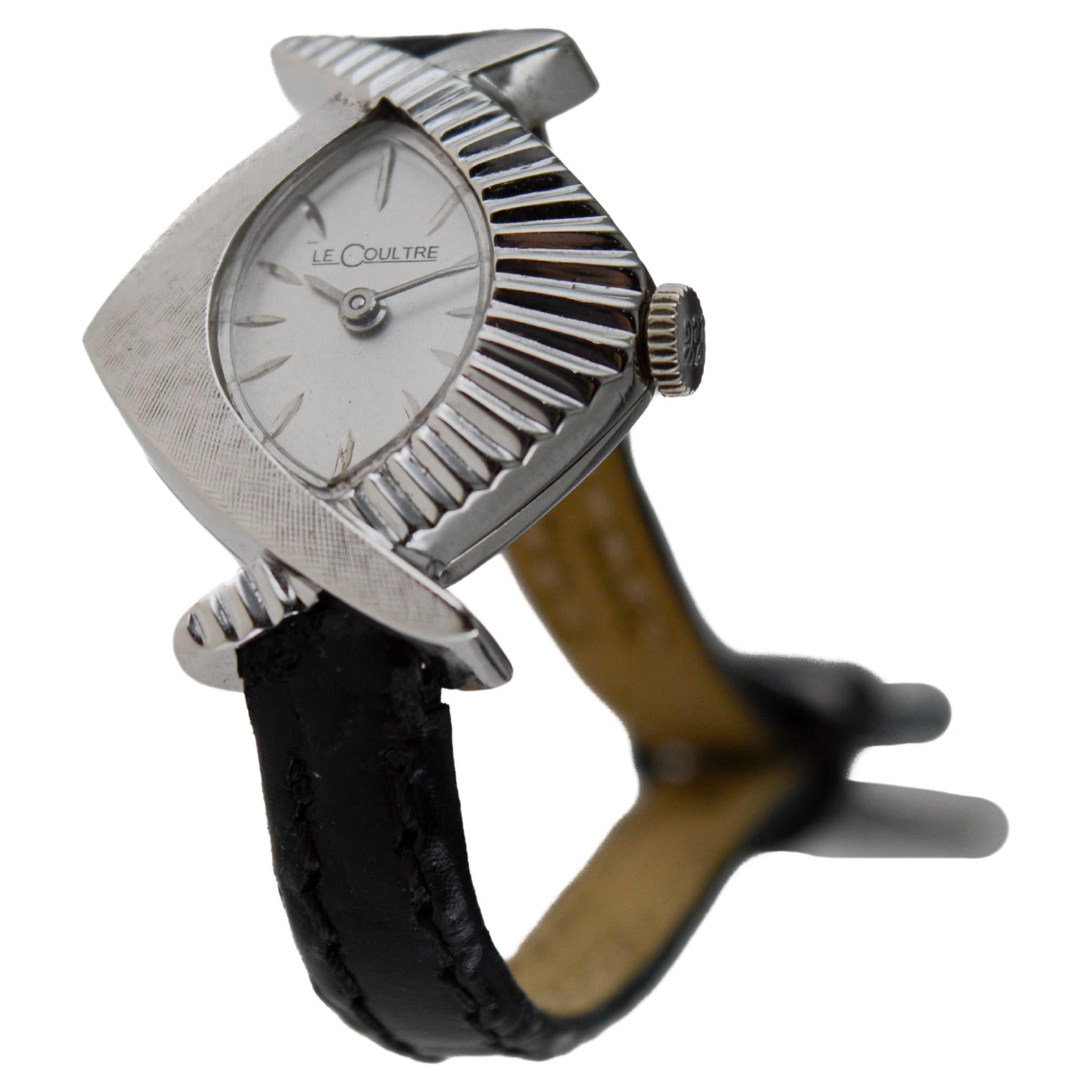 LeCoultre Ladies 14 Karat White Gold Midcentury Watch Art Deco Watch 1950's 8