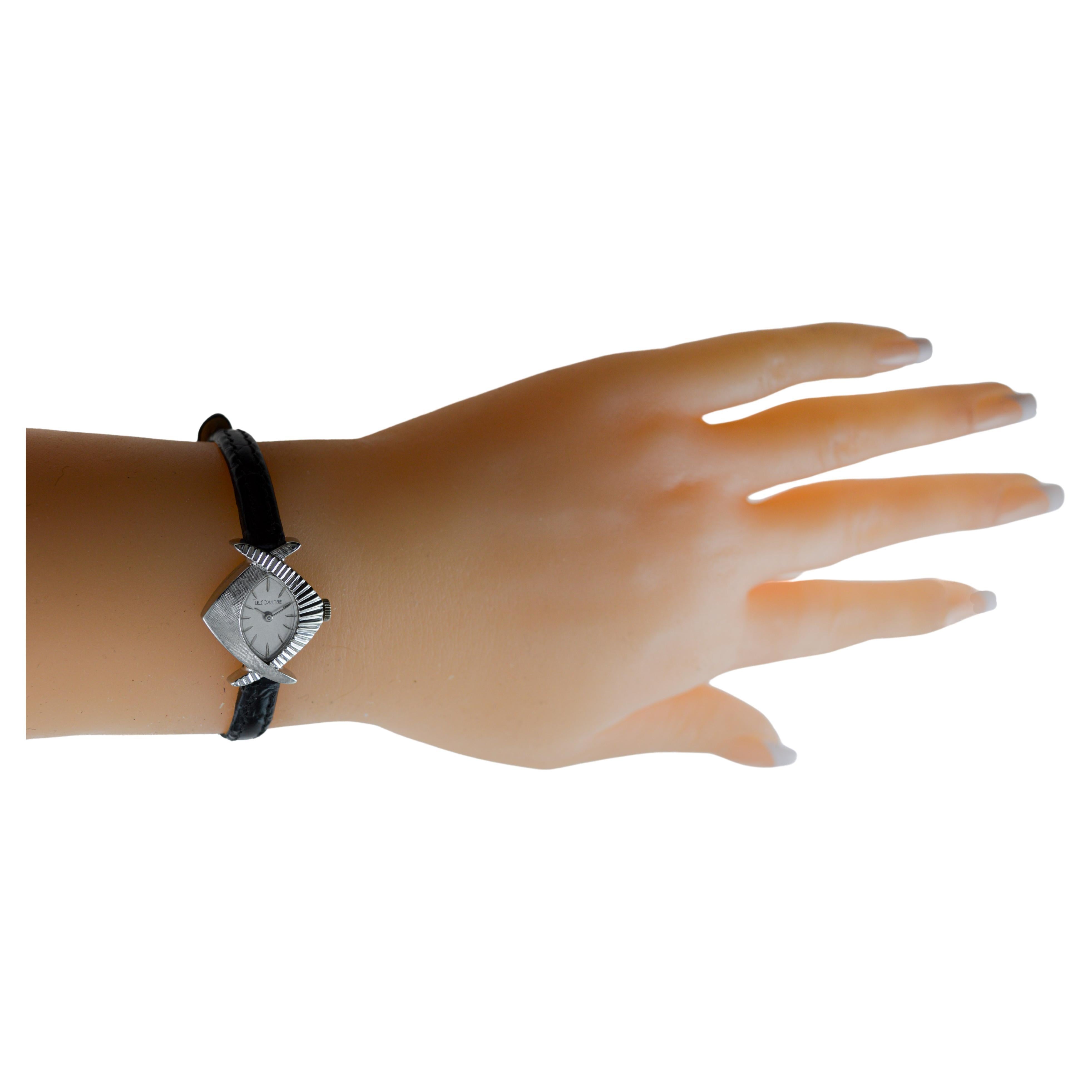 Modern LeCoultre Ladies 14 Karat White Gold Midcentury Watch Art Deco Watch 1950's