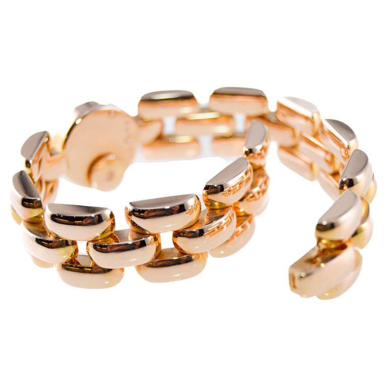 LeCoultre Ladies Rose Gold Full Size Backwind Round Bracelet Watch en vente 4