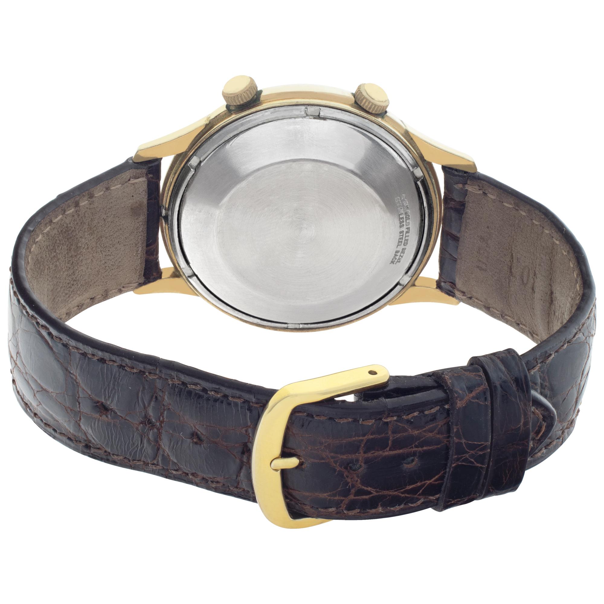 Men's LeCoultre Memovox 10k gold Automatic Wristwatch Ref 2265 For Sale