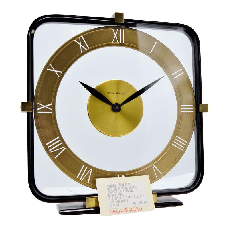 LeCoultre Modernist Style Art Deco Style Desk Clock, circa 1950s In Excellent Condition In Long Beach, CA