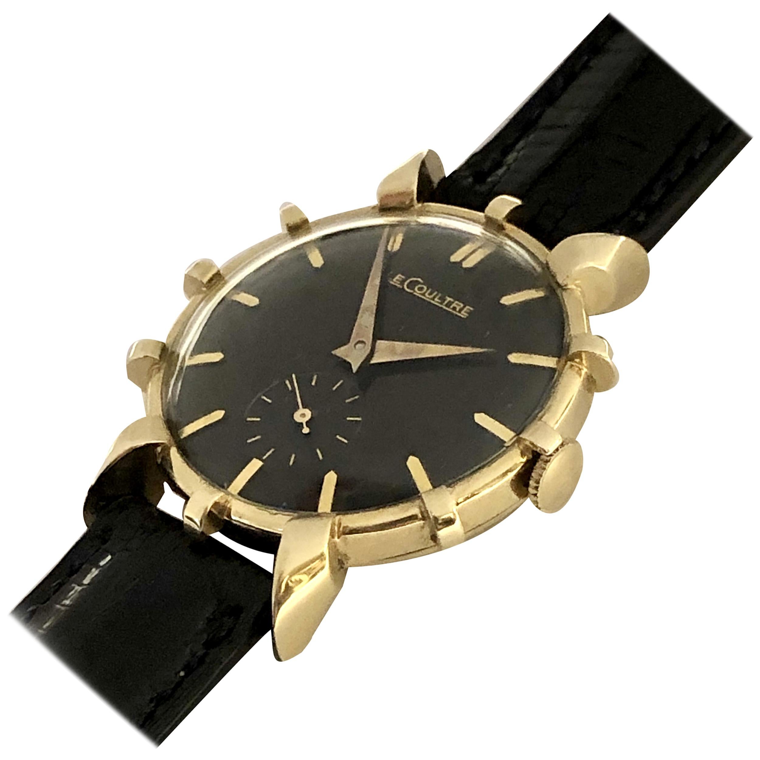 LeCoultre Montre-bracelet mécanique vintage à boîtier évasé fantaisie en or jaune