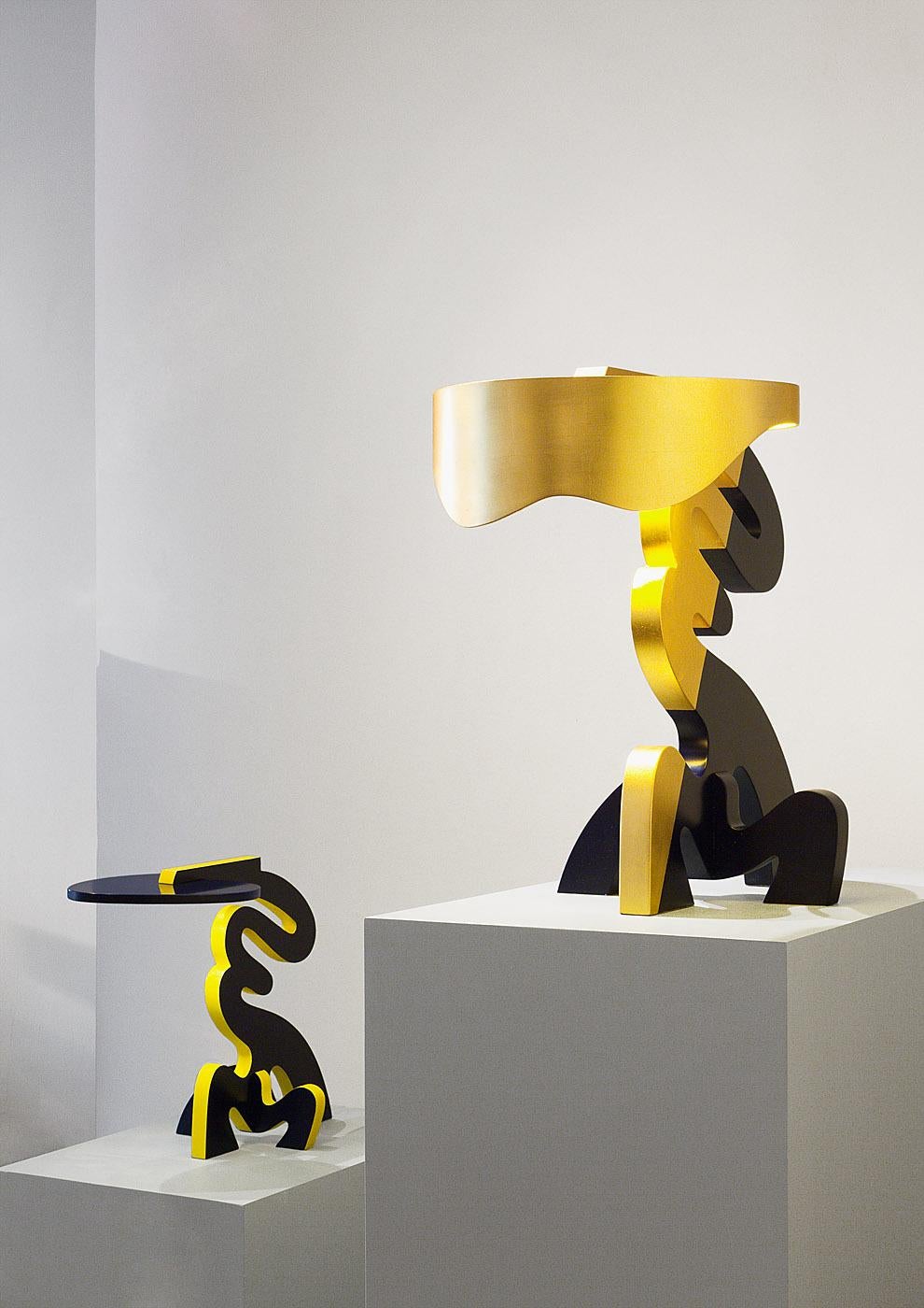 Sculpture-lamp in limited edition, titled, signed and numbered by the artist for the gallery.
Brass
H 60 cm/ 23.62 in.
Dimmer switch
Edition of 40 pieces
Diane de Polignac Edition 2012

Completely handmade, with three finishes available: