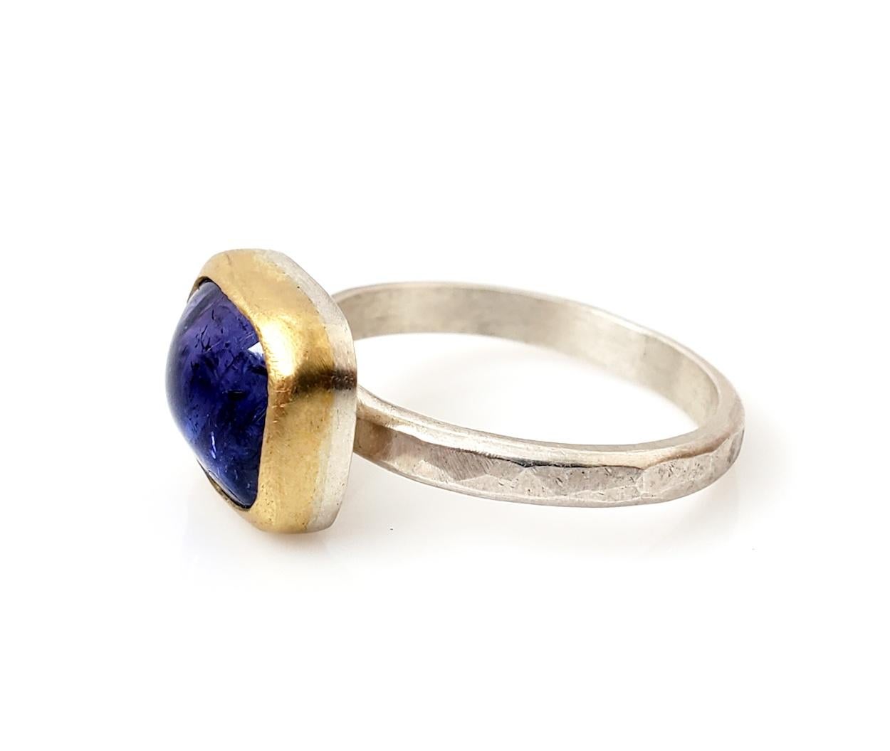 Leda Jewel Co Tanzanite Square Cabochon Ring In New Condition For Sale In Montreal, Quebec