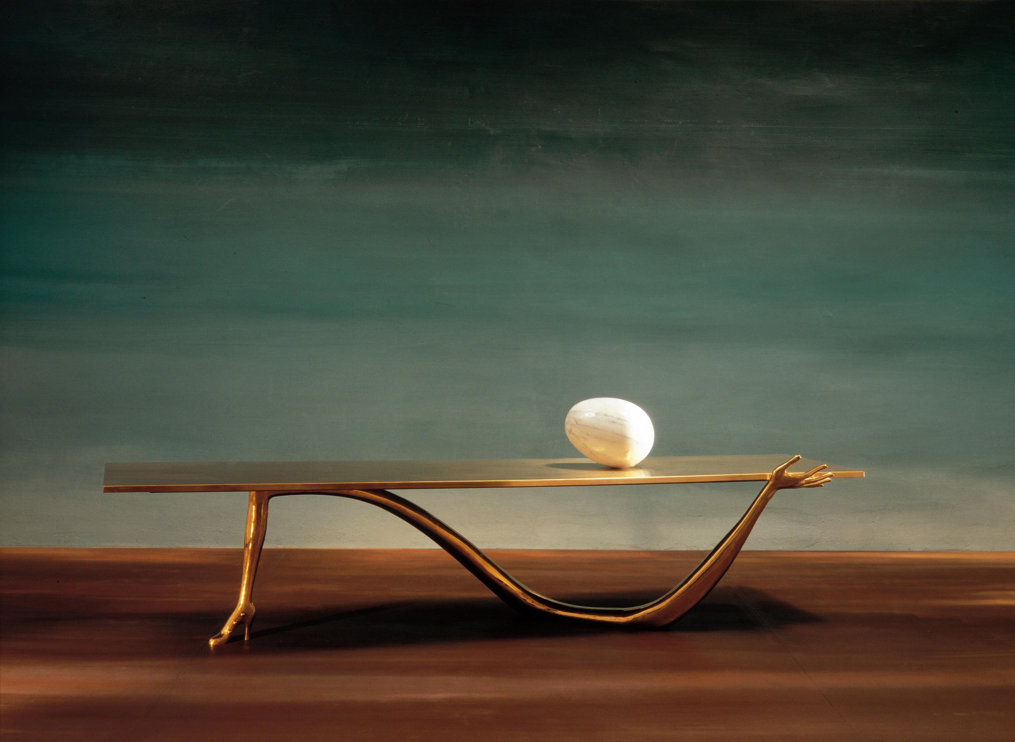 Leda Niedriger Tisch - Skulptur von Salvador Dalí (Moderne) im Angebot